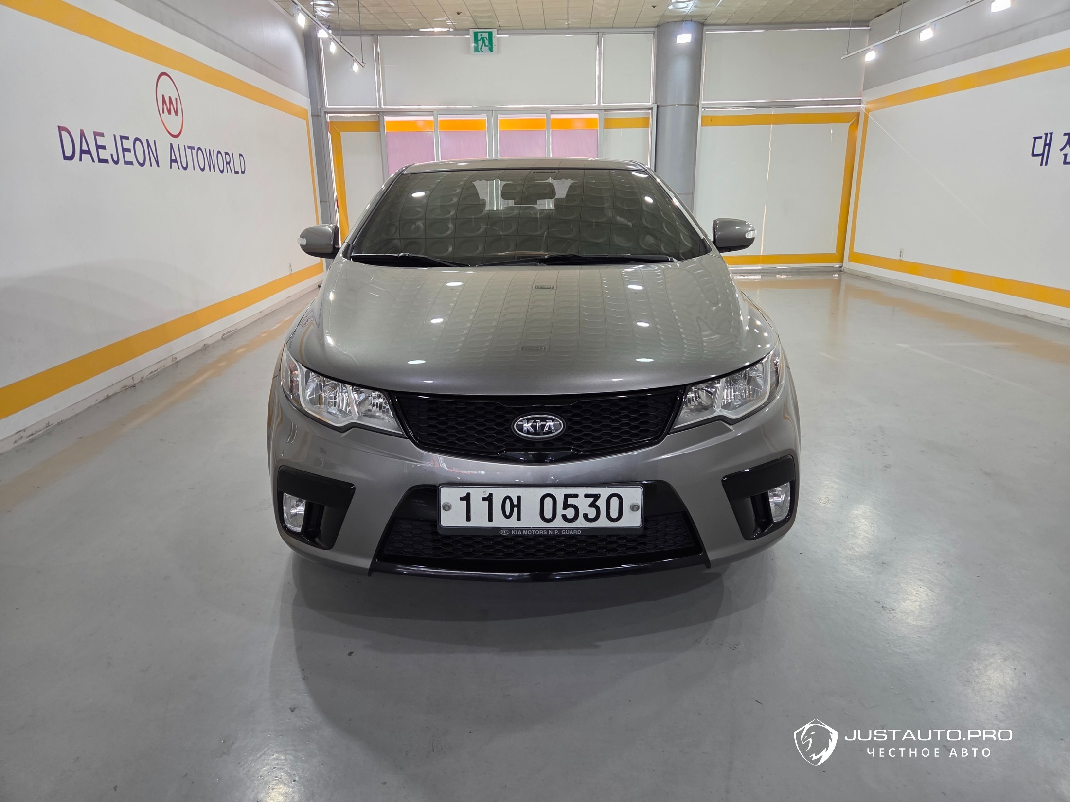Автомобиль Kia Porte
