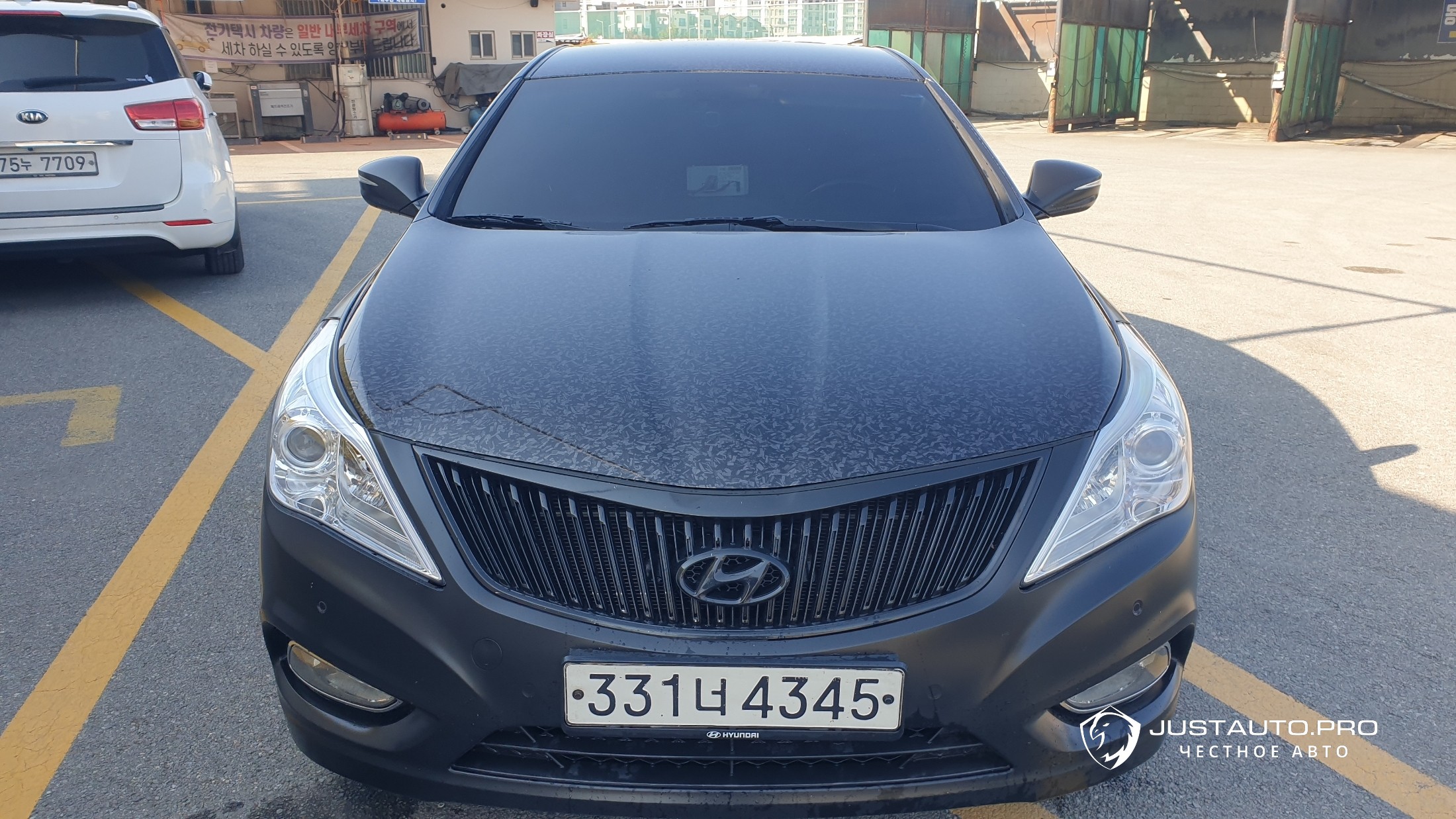 Автомобиль Hyundai Grandeur