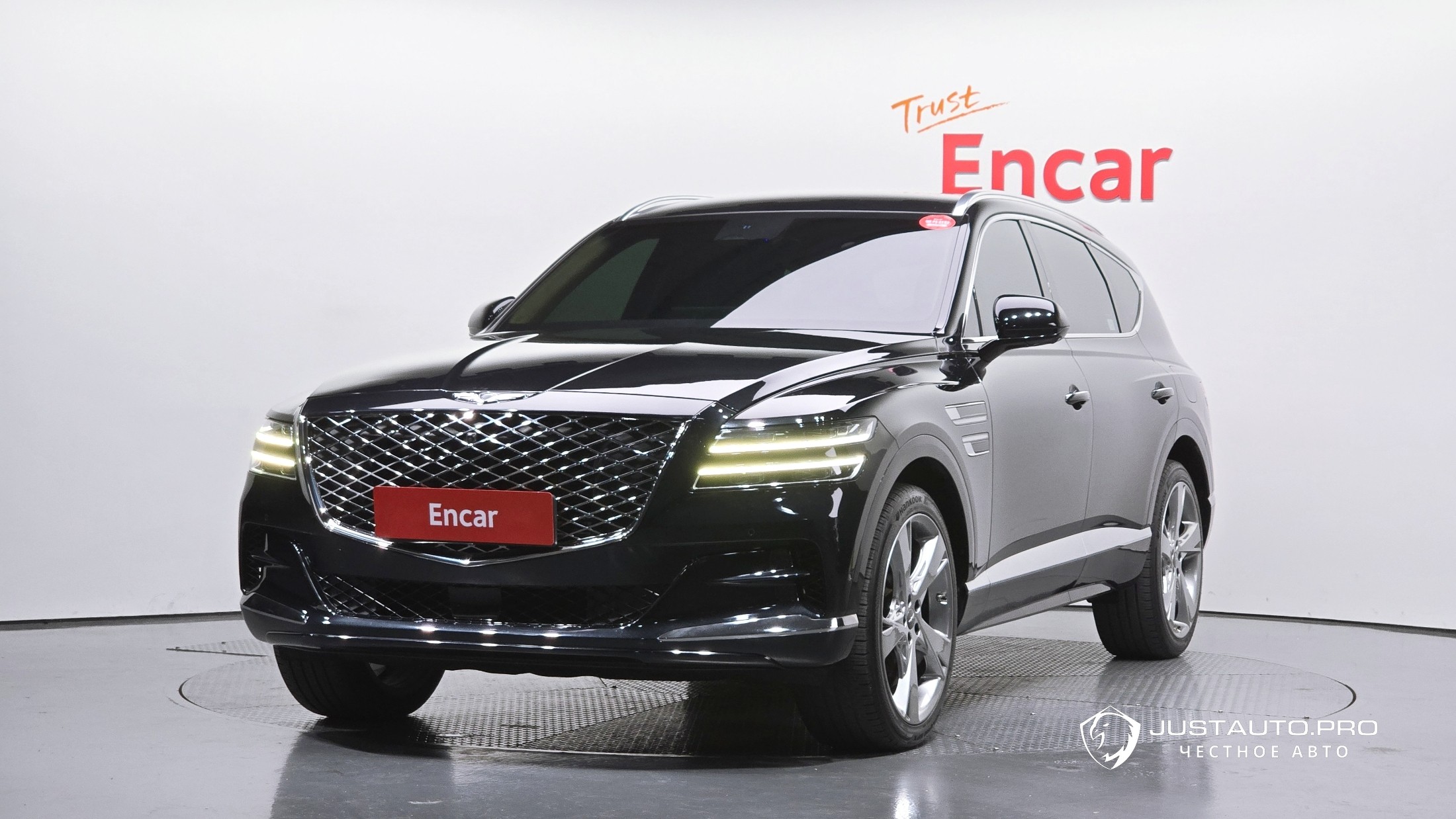 Автомобиль Genesis GV80