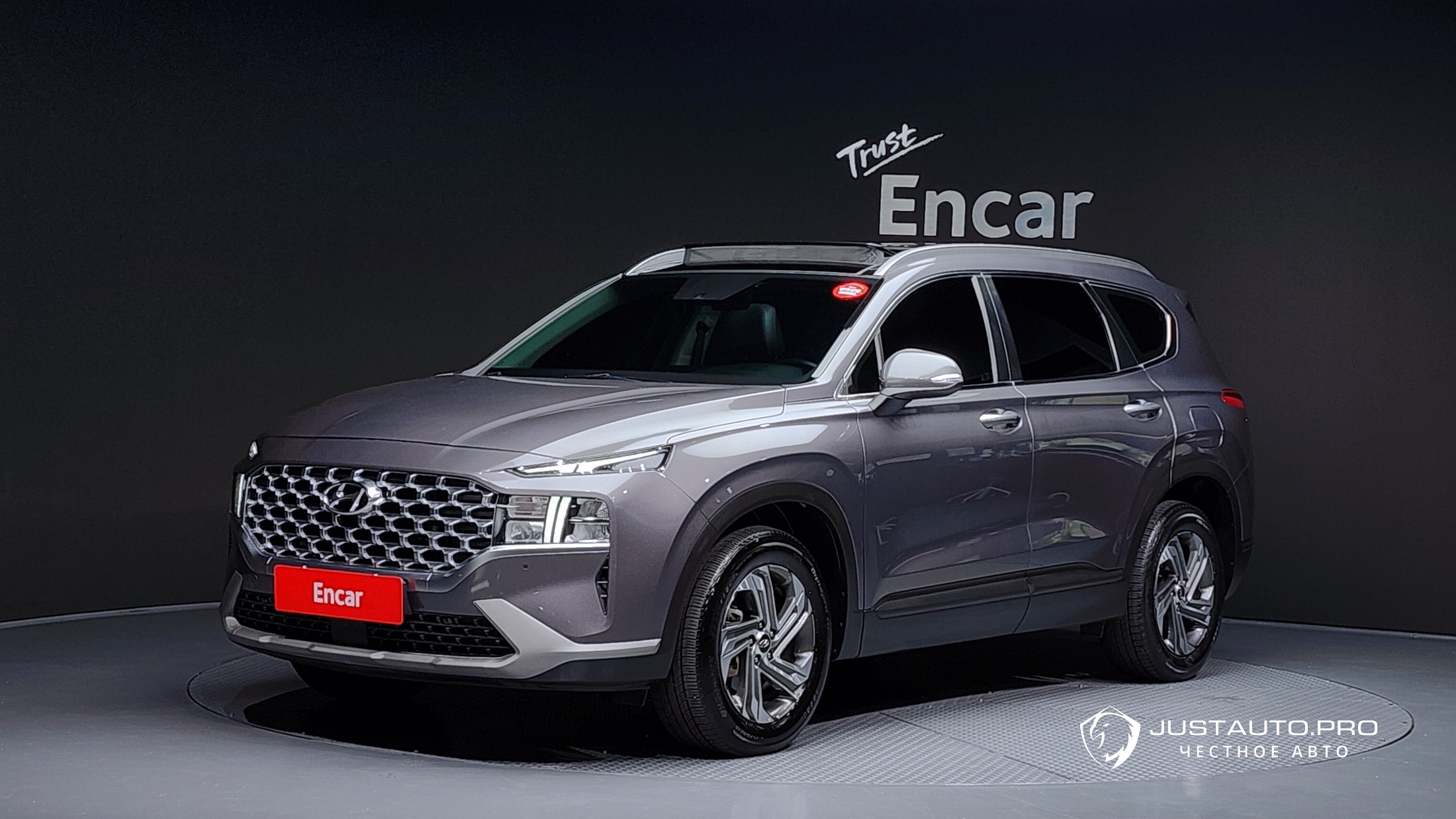 Автомобиль Hyundai Santafe