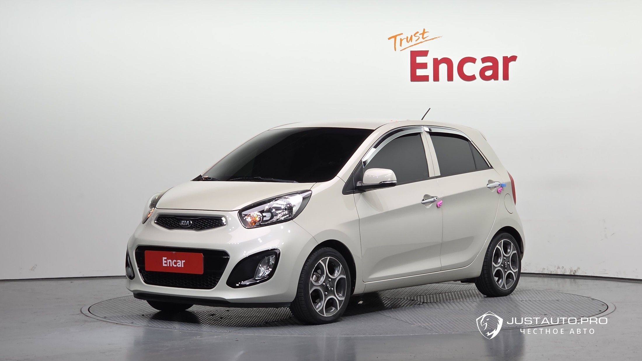 Автомобиль Kia morning