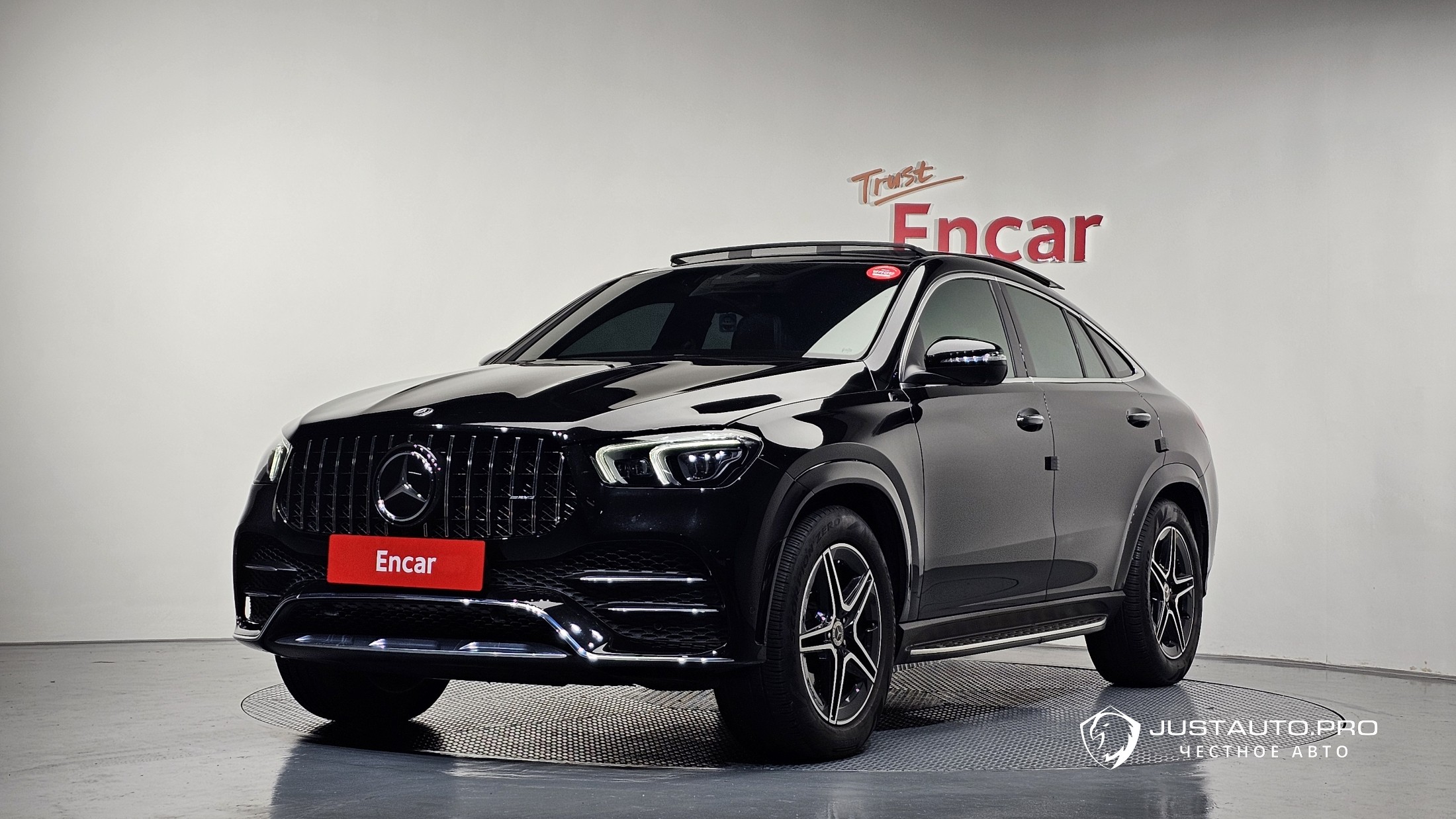 Автомобиль Mercedes-Benz GLE-Class