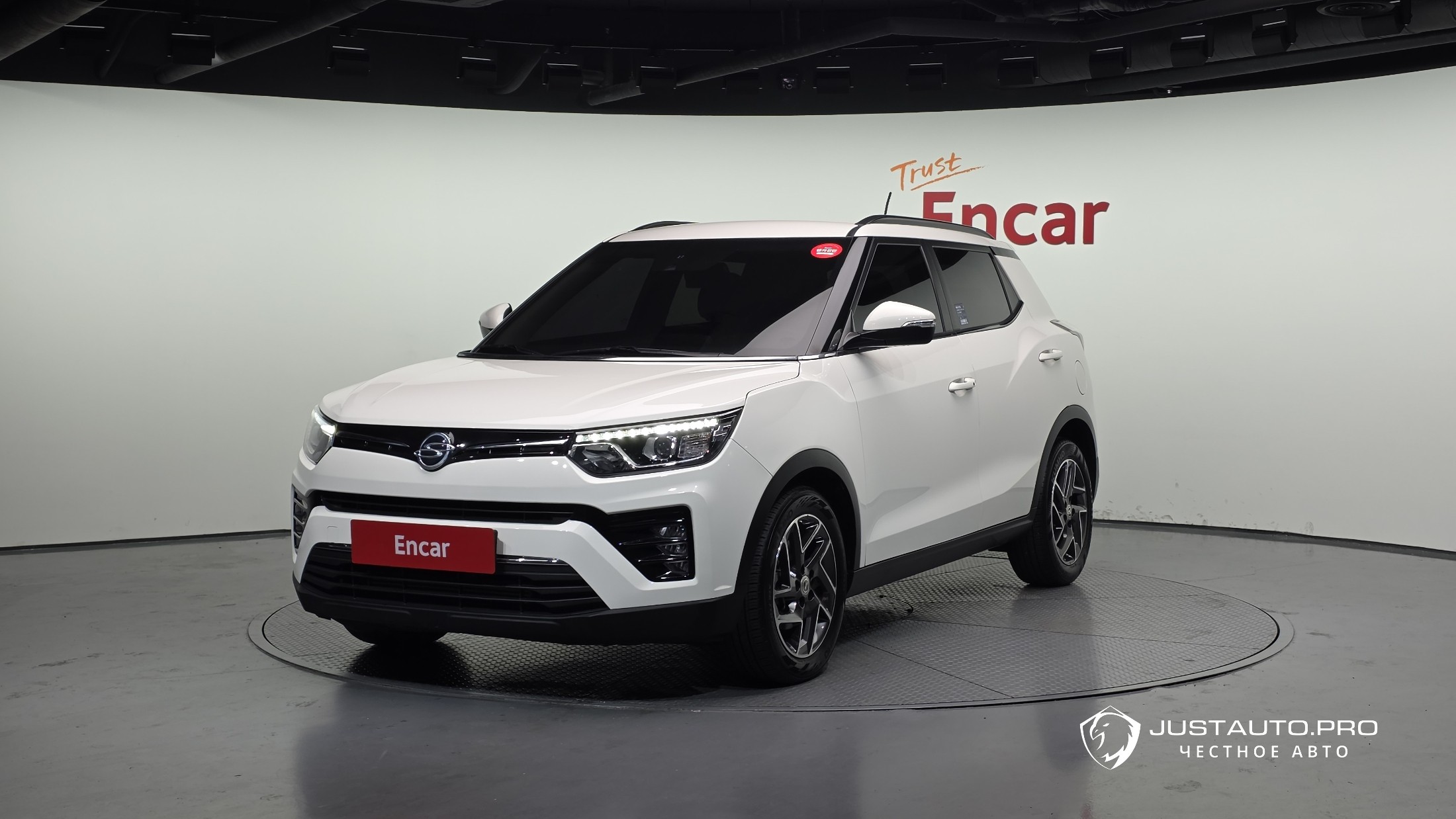 Автомобиль KG_Mobility_Ssangyong TIBOLI