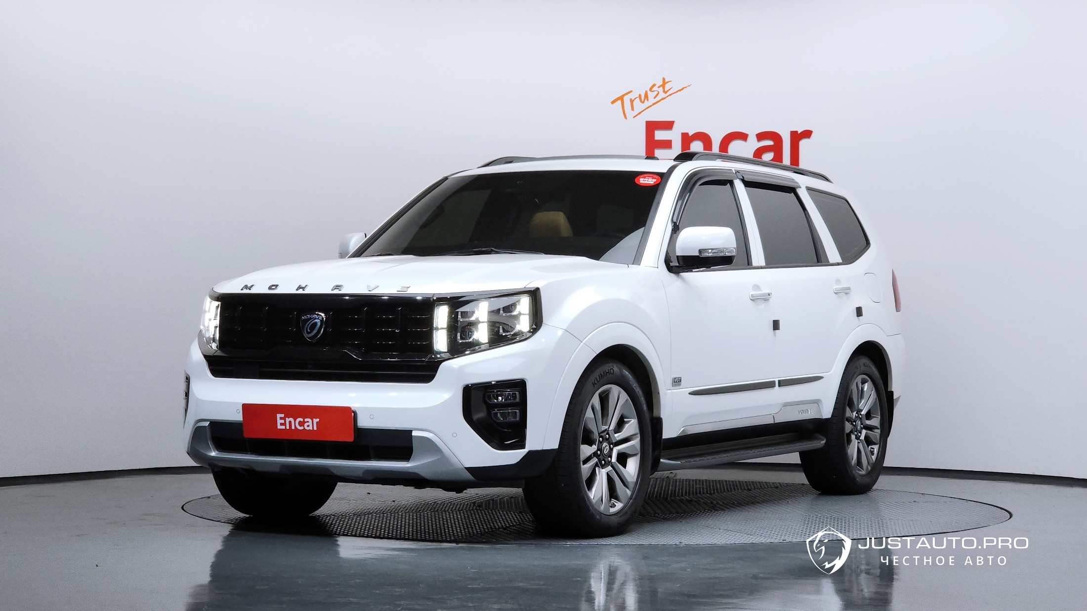 Автомобиль Kia Mohave