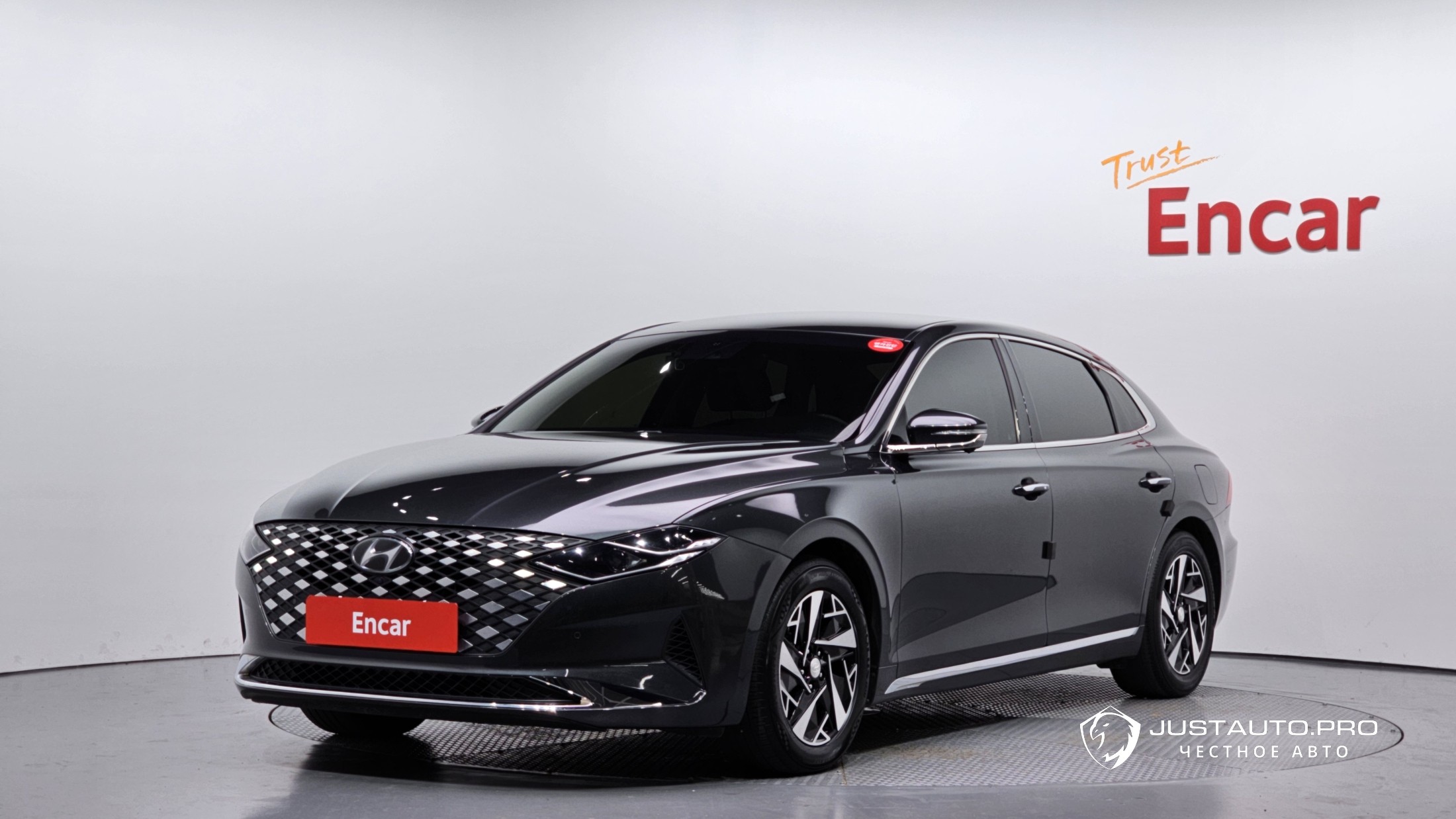 Автомобиль Hyundai Grandeur