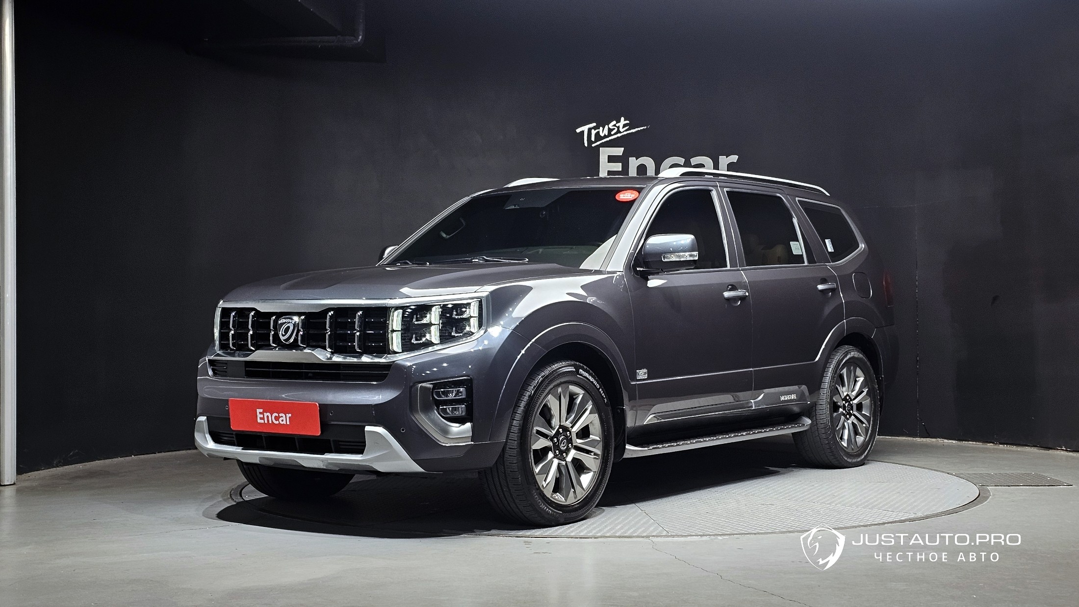 Автомобиль Kia Mohave