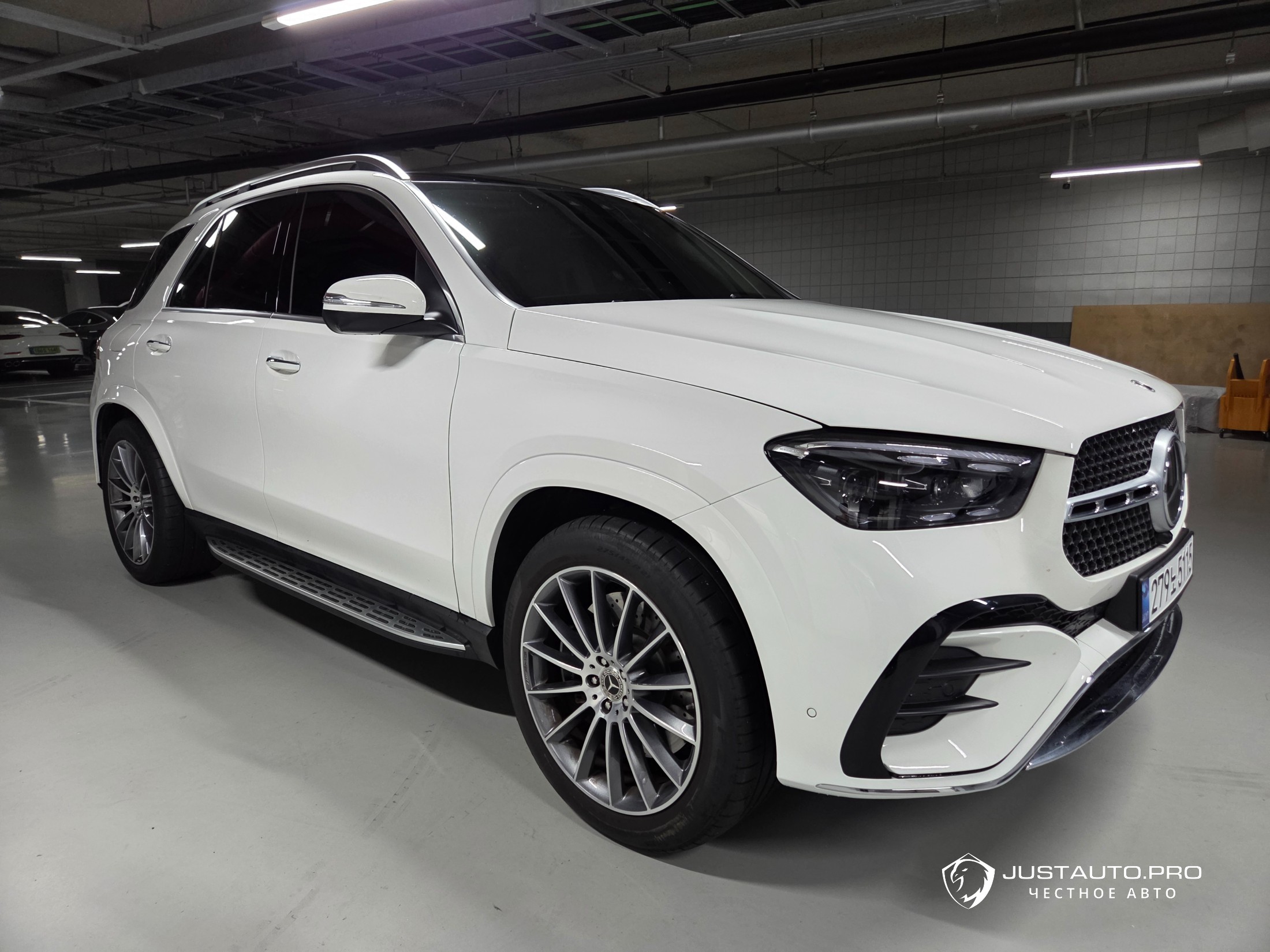 Автомобиль Mercedes-Benz GLE-Class