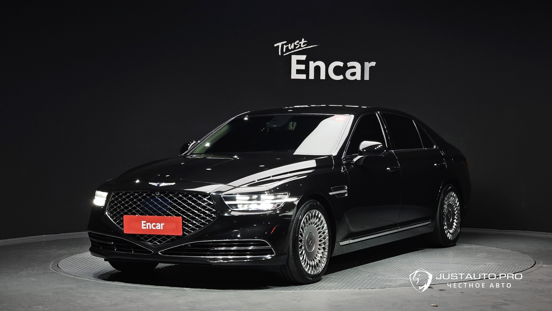 Автомобиль Genesis G90