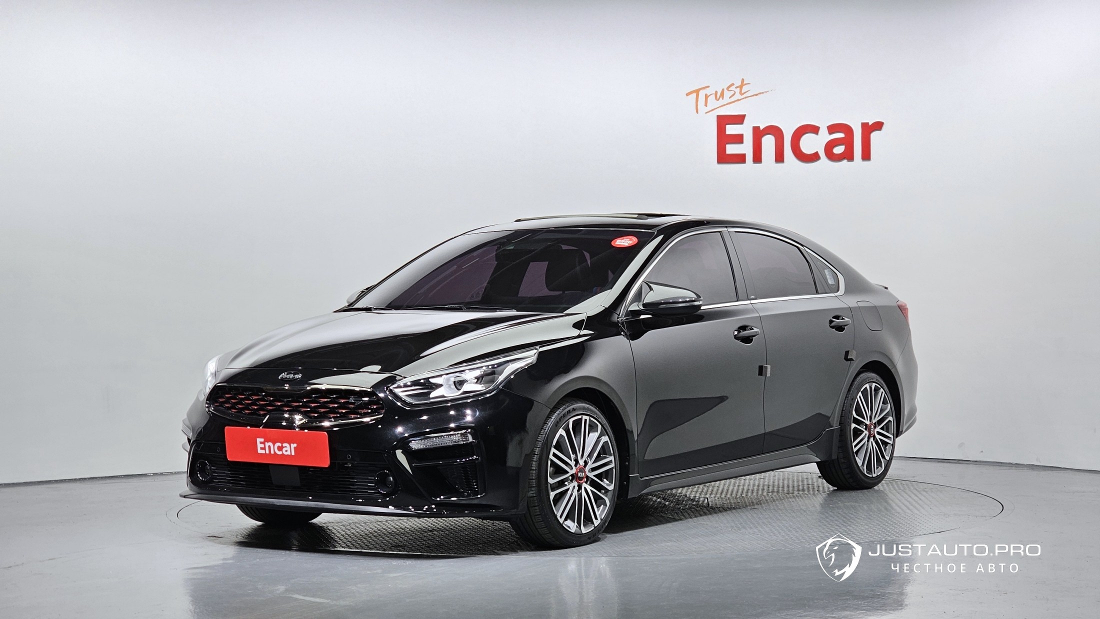 Автомобиль Kia K3