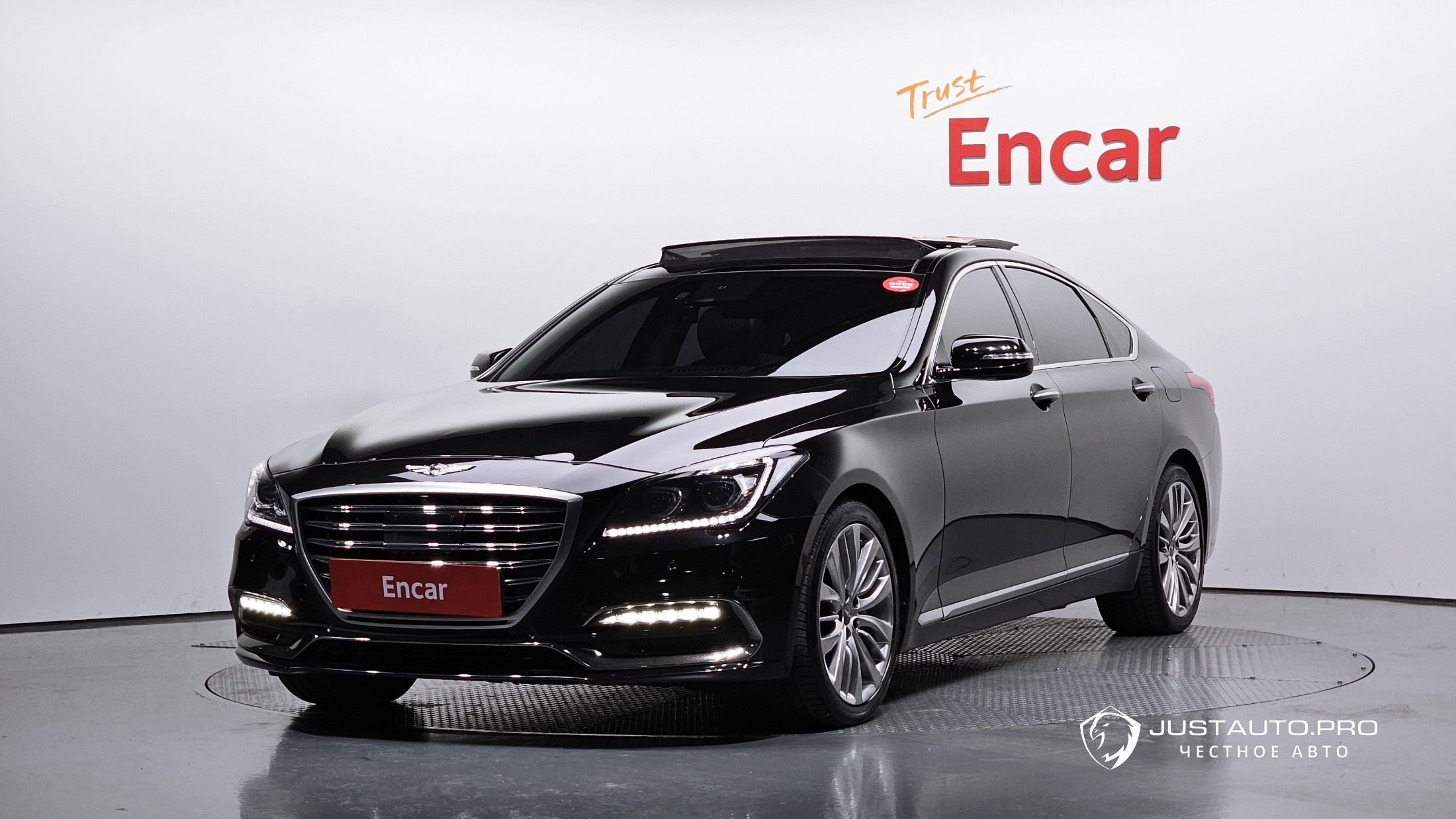 Автомобиль Genesis G80