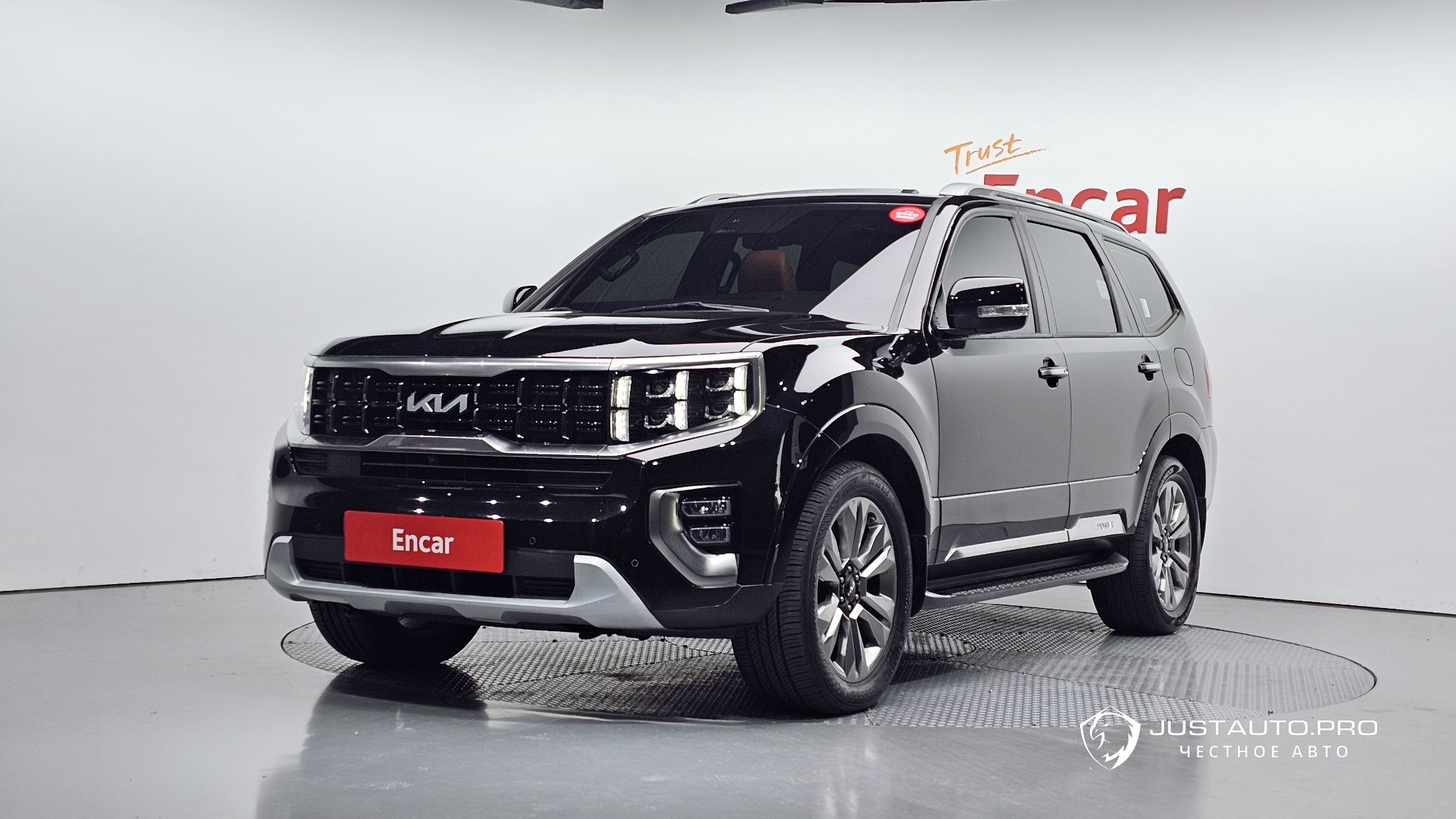 Автомобиль Kia Mohave