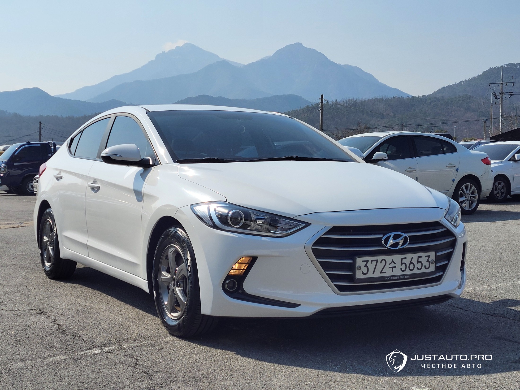 Автомобиль Hyundai AVANTE