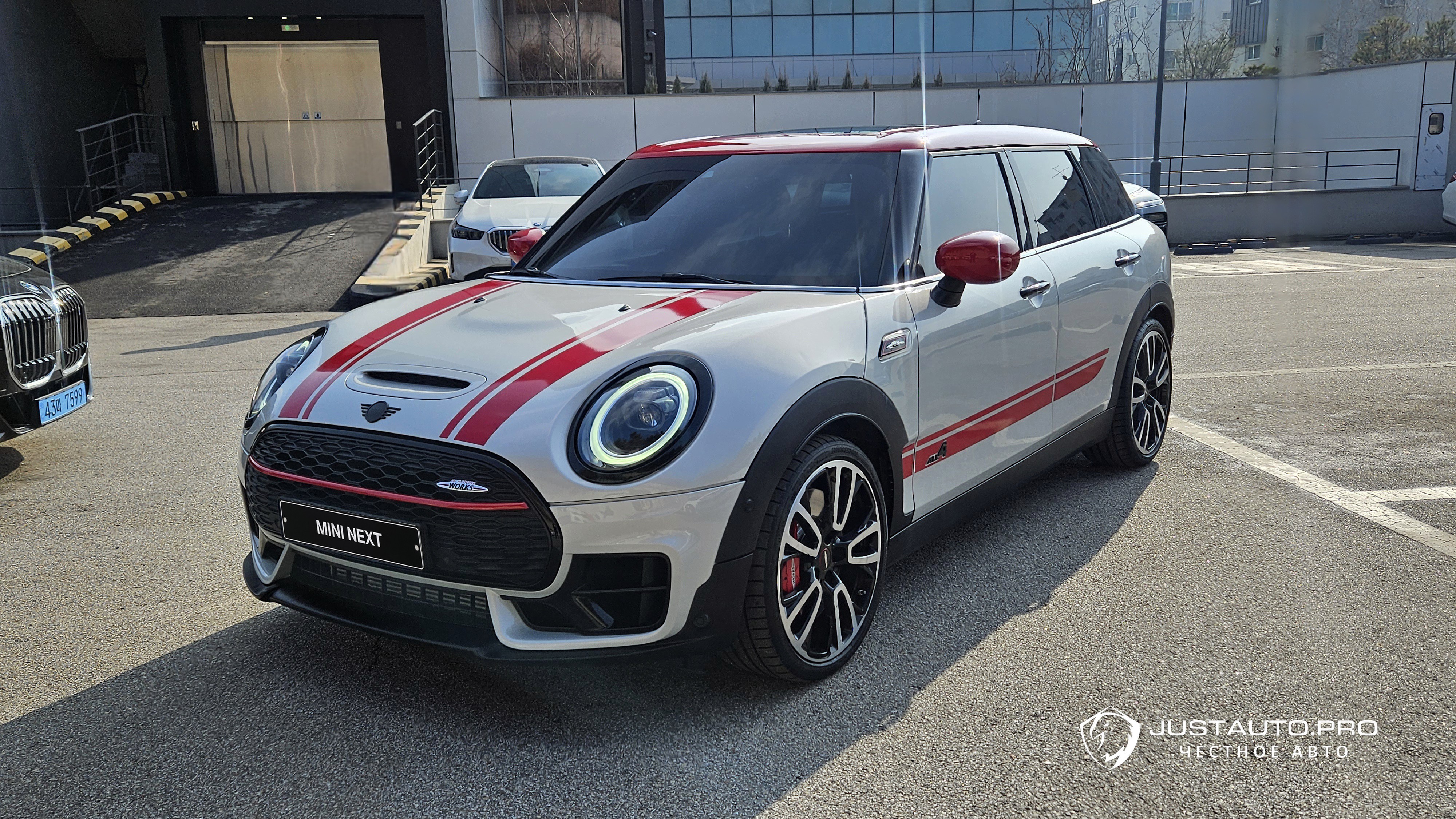 Автомобиль Mini Clubman