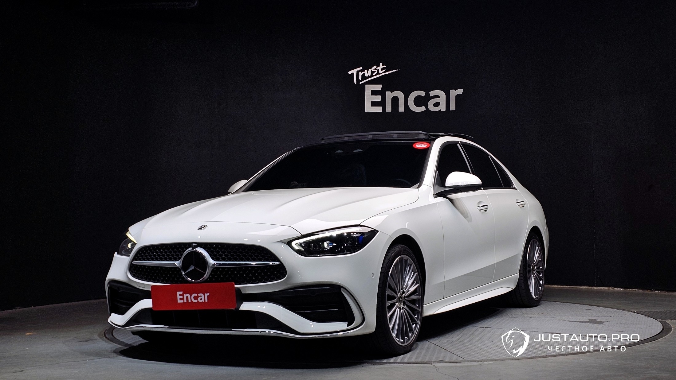 Автомобиль Mercedes-Benz C-Class