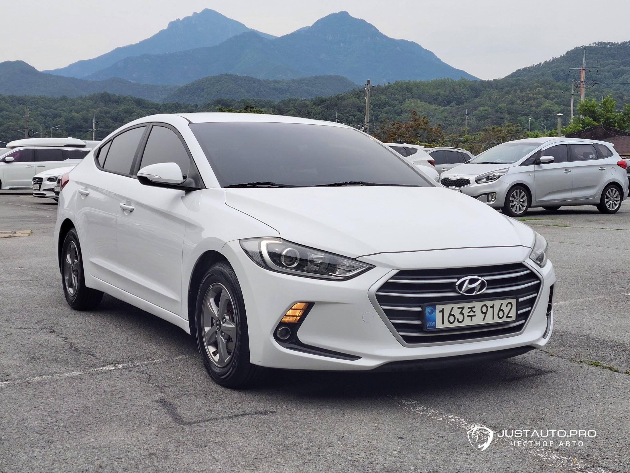 Автомобиль Hyundai AVANTE