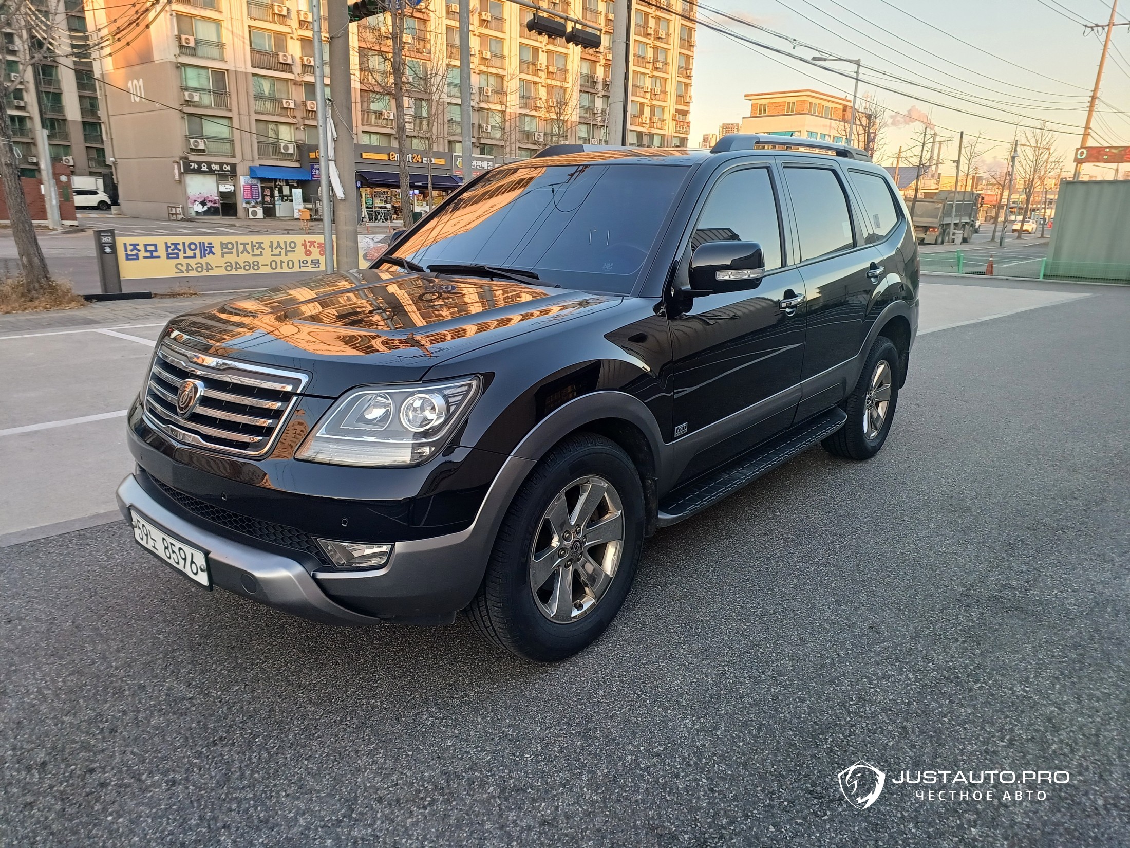 Автомобиль Kia Mohave