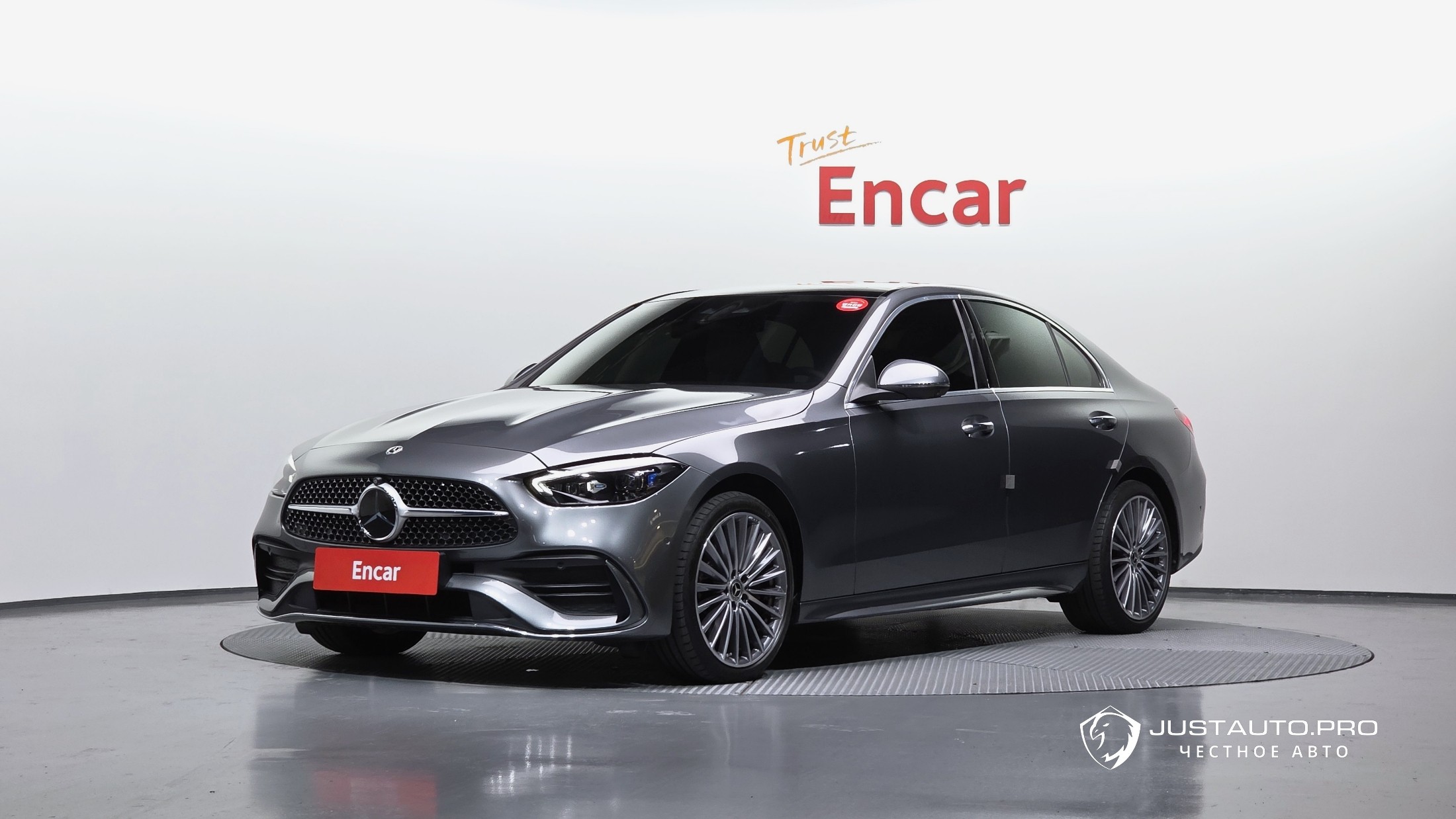 Автомобиль Mercedes-Benz C-Class