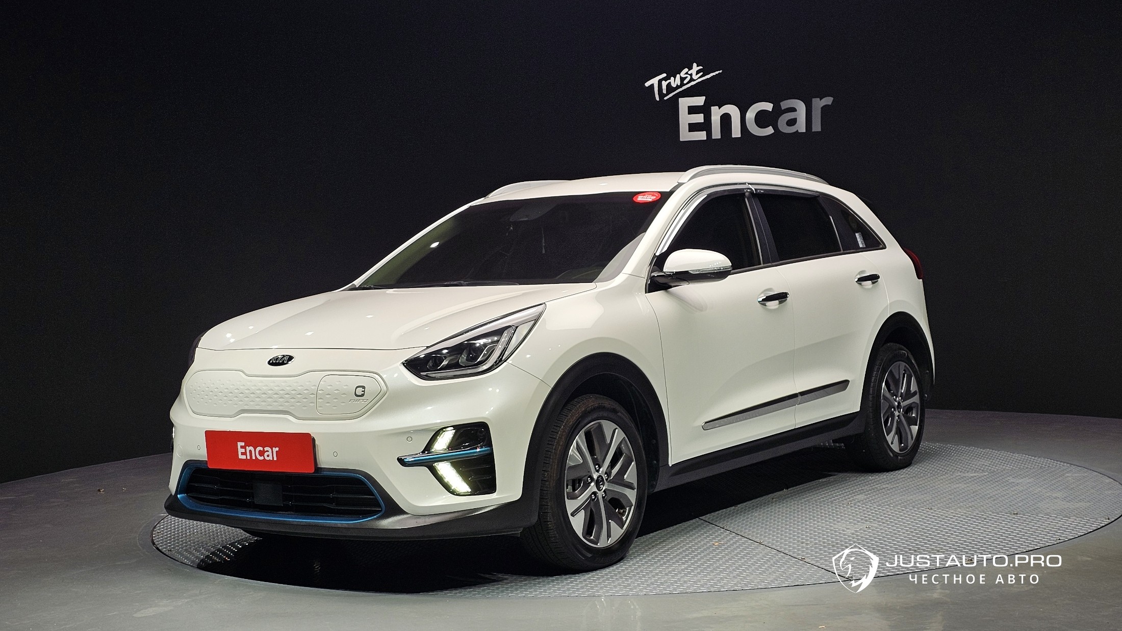 Автомобиль Kia Niro