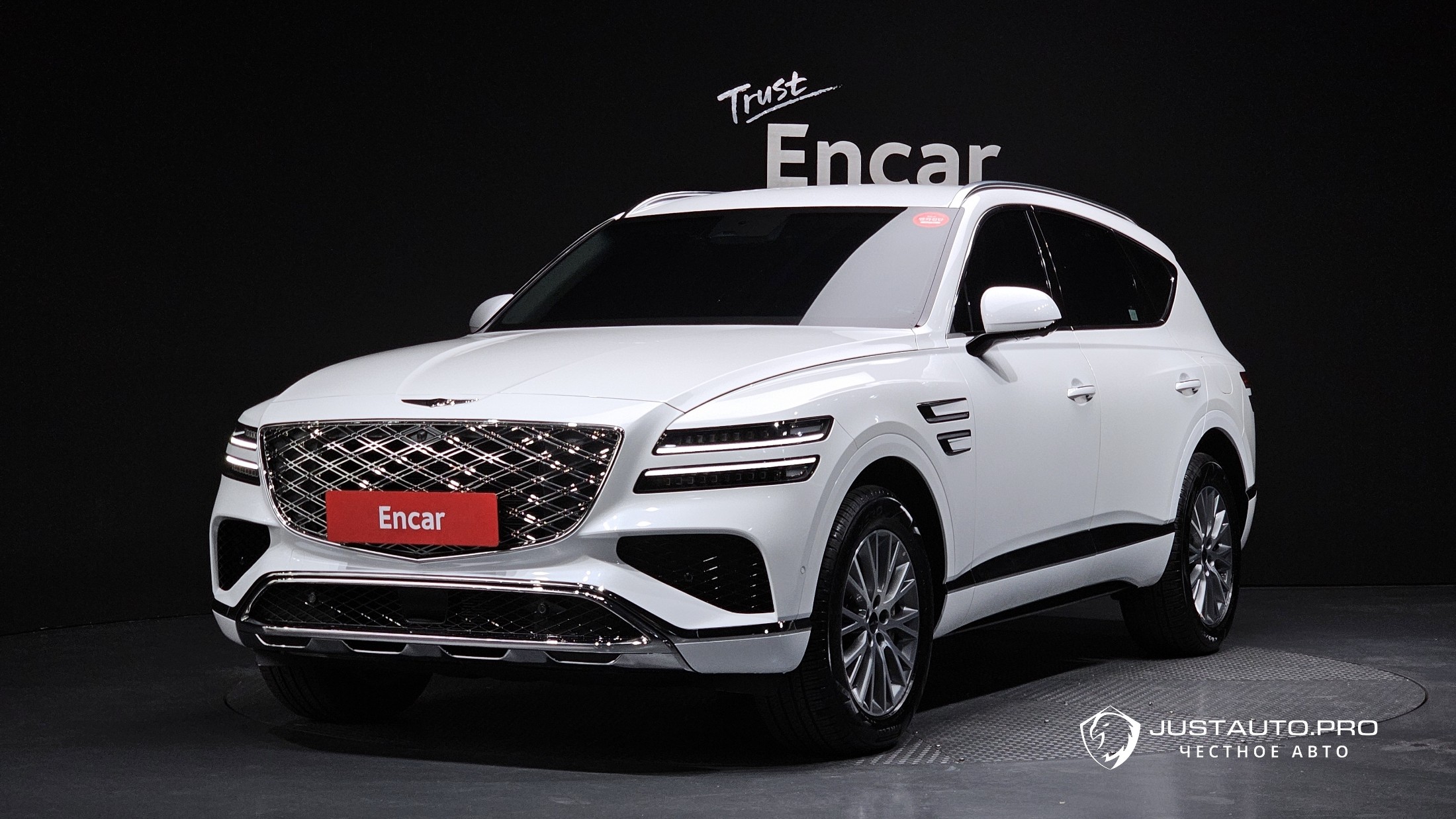 Автомобиль Genesis GV80