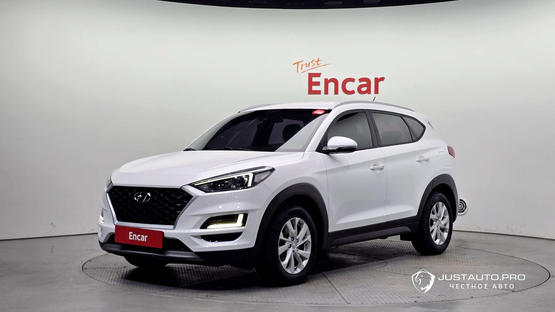 Автомобиль Hyundai Tucson