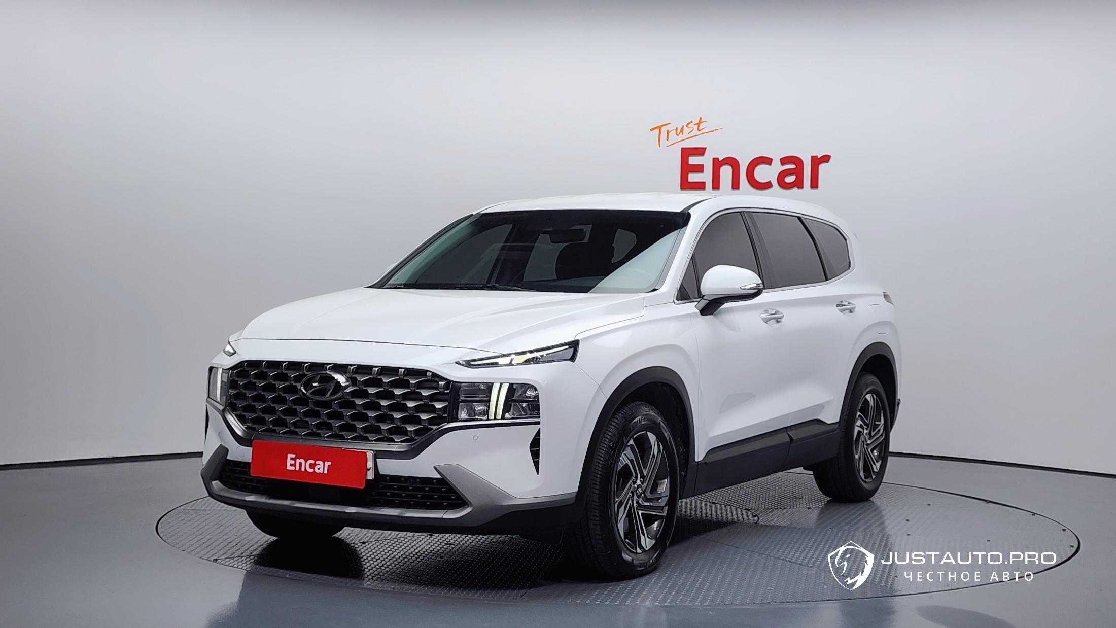 Автомобиль Hyundai Santafe