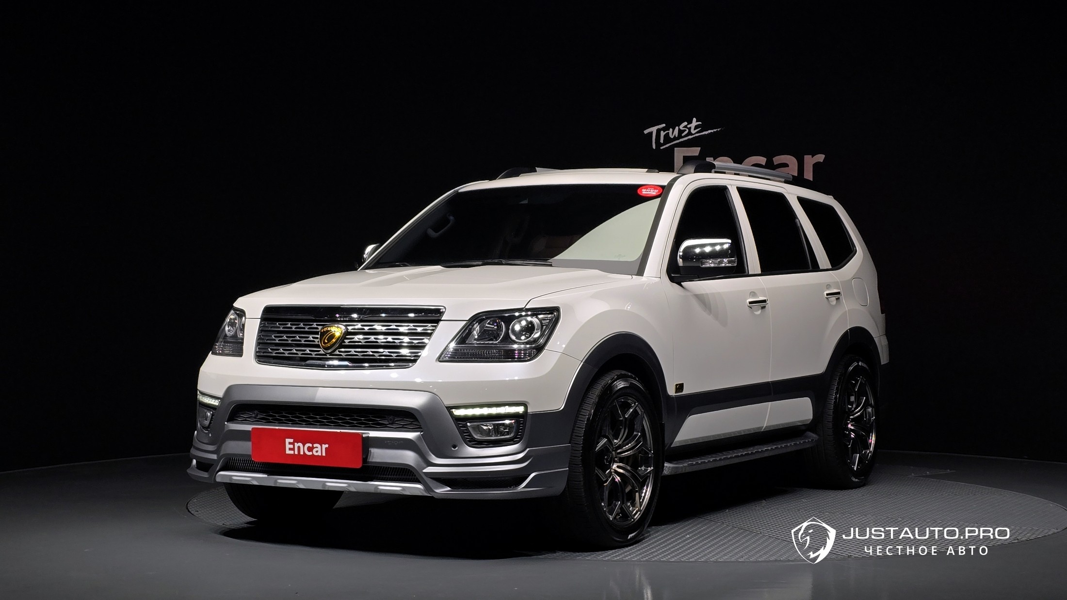 Автомобиль Kia Mohave