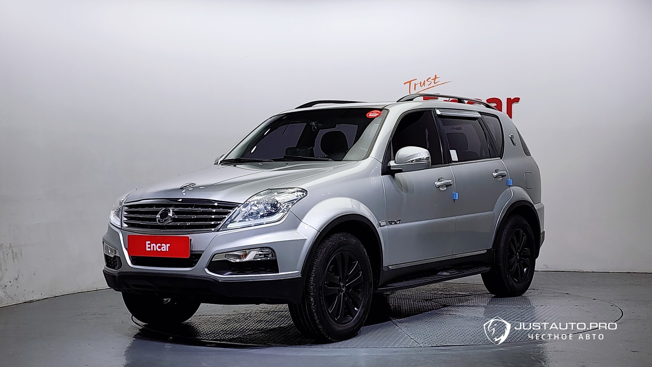 Автомобиль KG_Mobility_Ssangyong Rexton