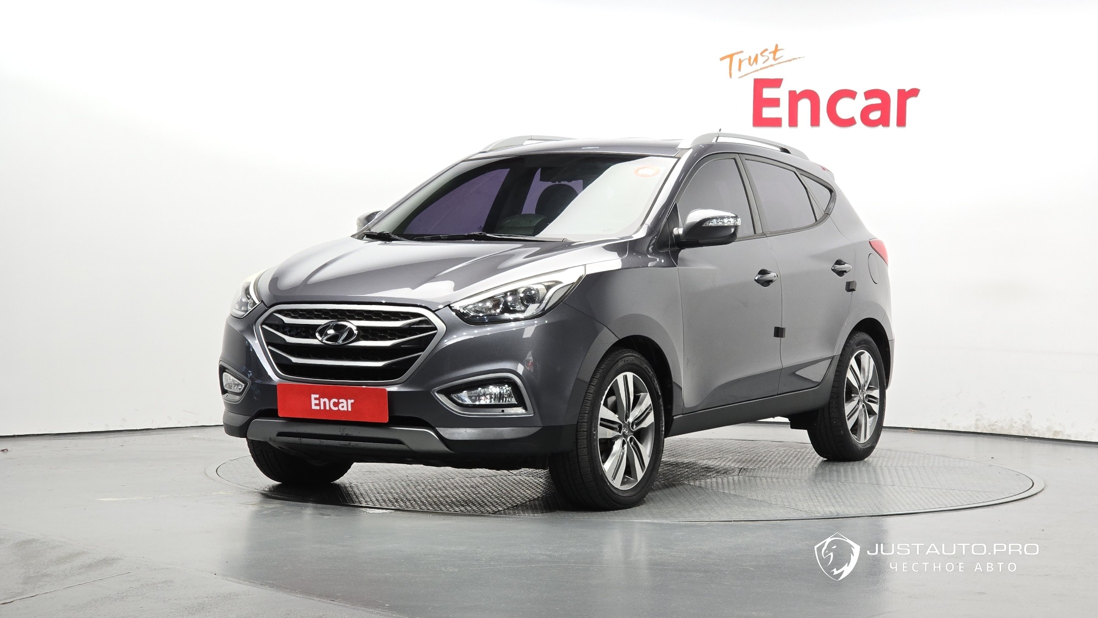 Автомобиль Hyundai Tucson