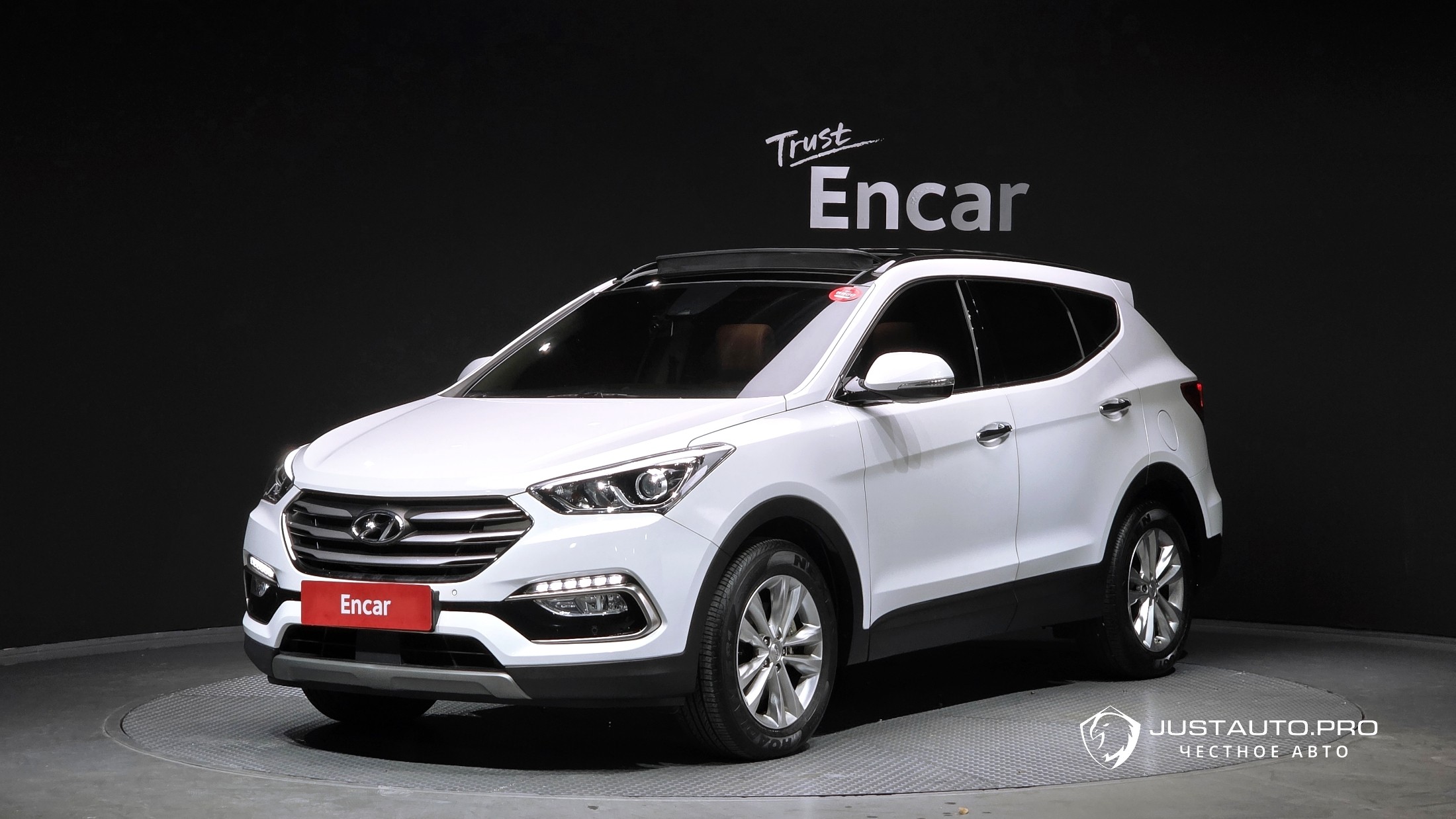 Автомобиль Hyundai Santafe