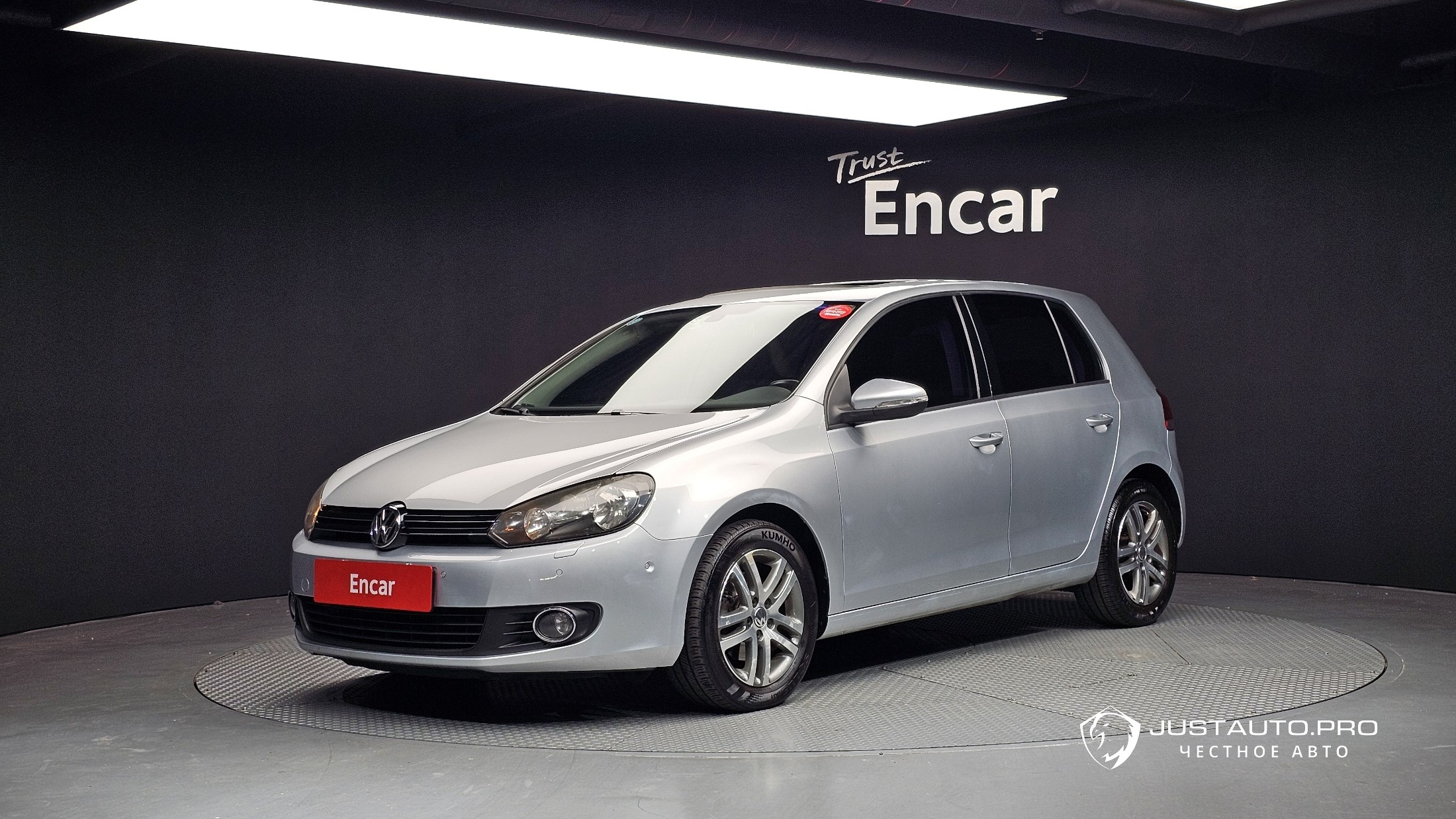 Автомобиль Volkswagen Golf