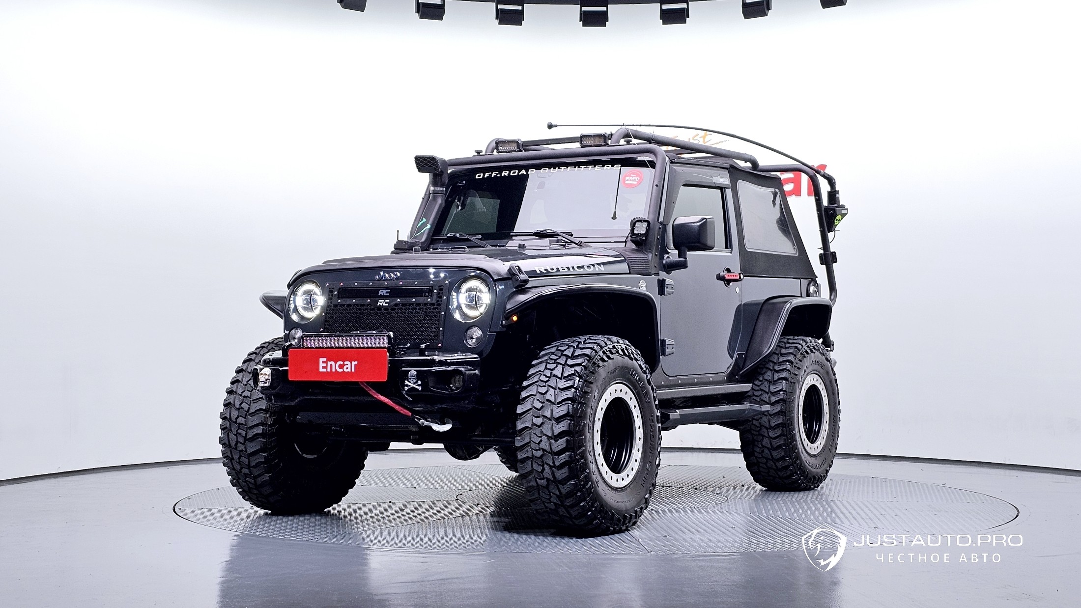 Автомобиль Jeep Wrangler