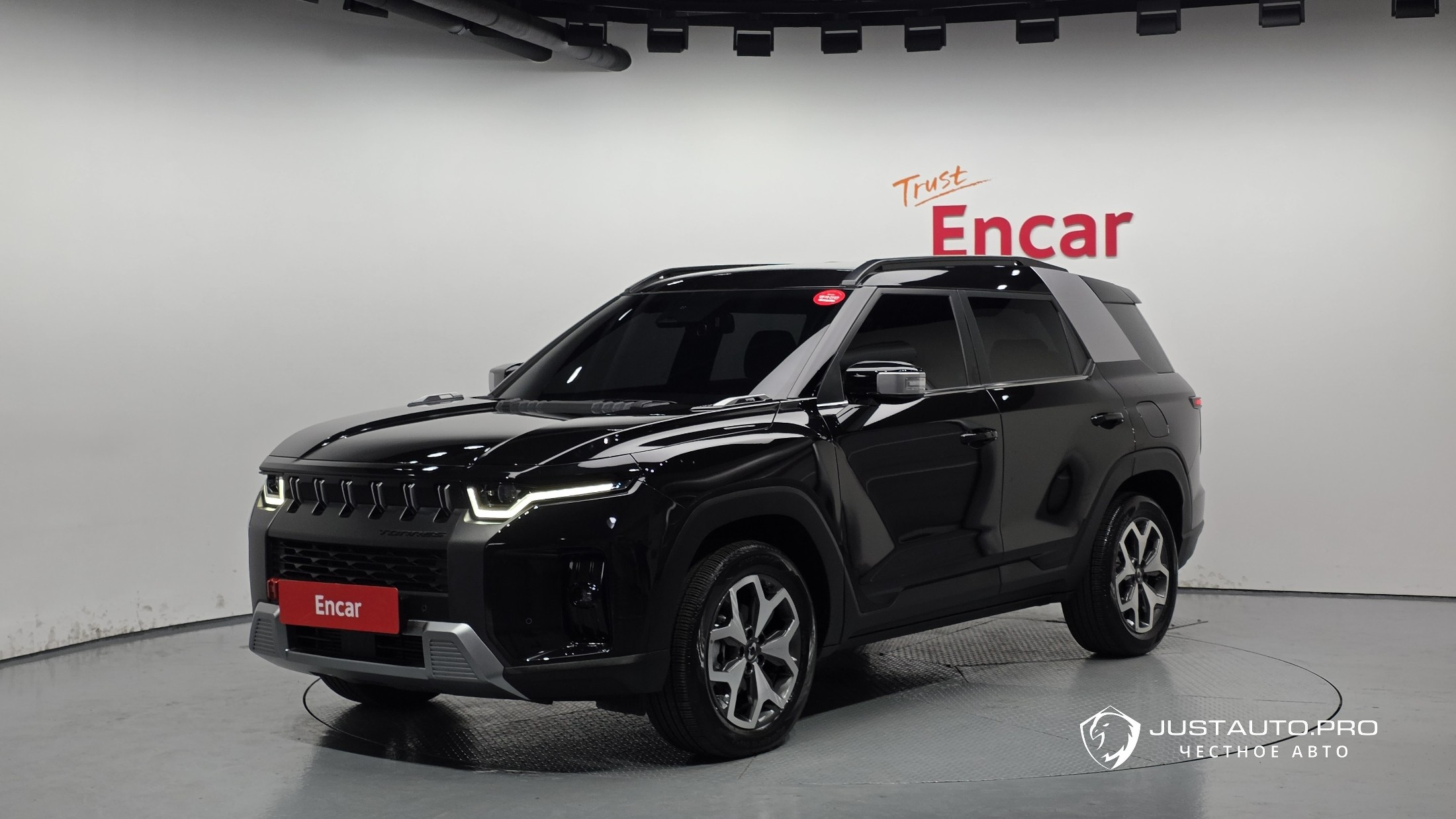 Автомобиль KG_Mobility_Ssangyong Torres