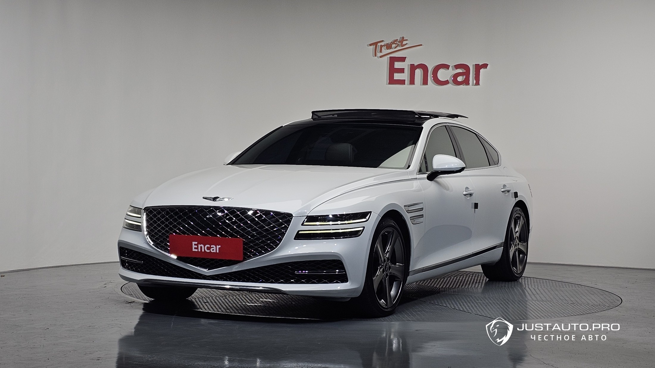 Автомобиль Genesis G80