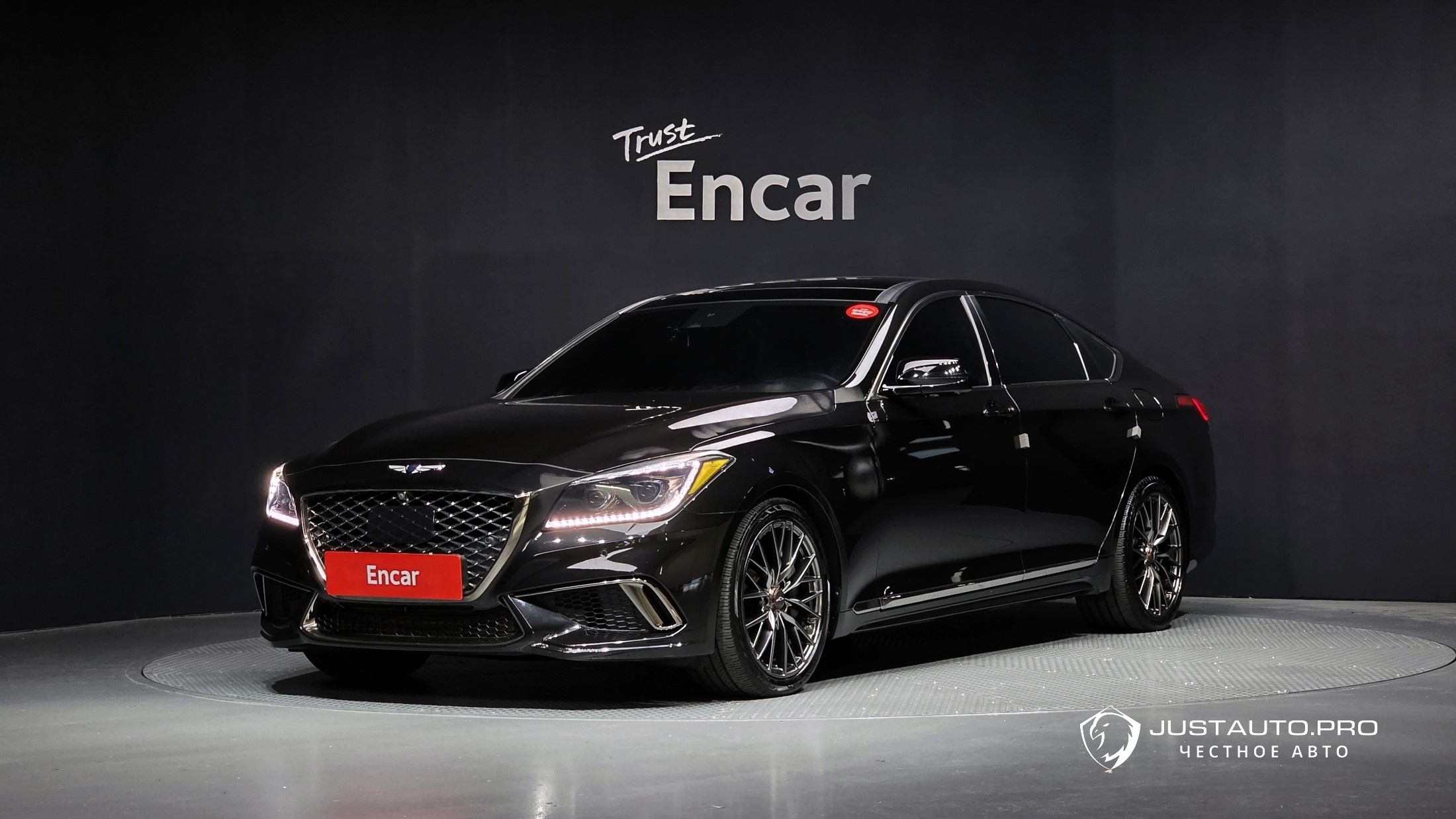 Автомобиль Genesis G80