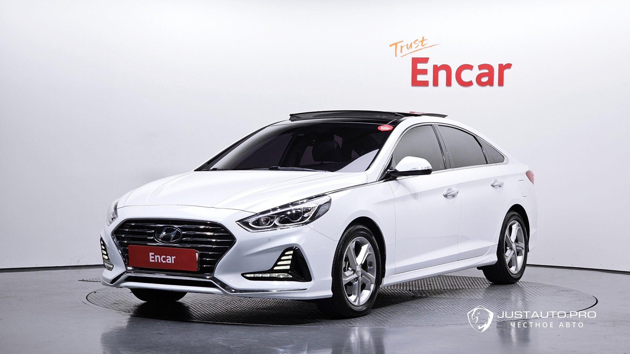 Автомобиль Hyundai Sonata