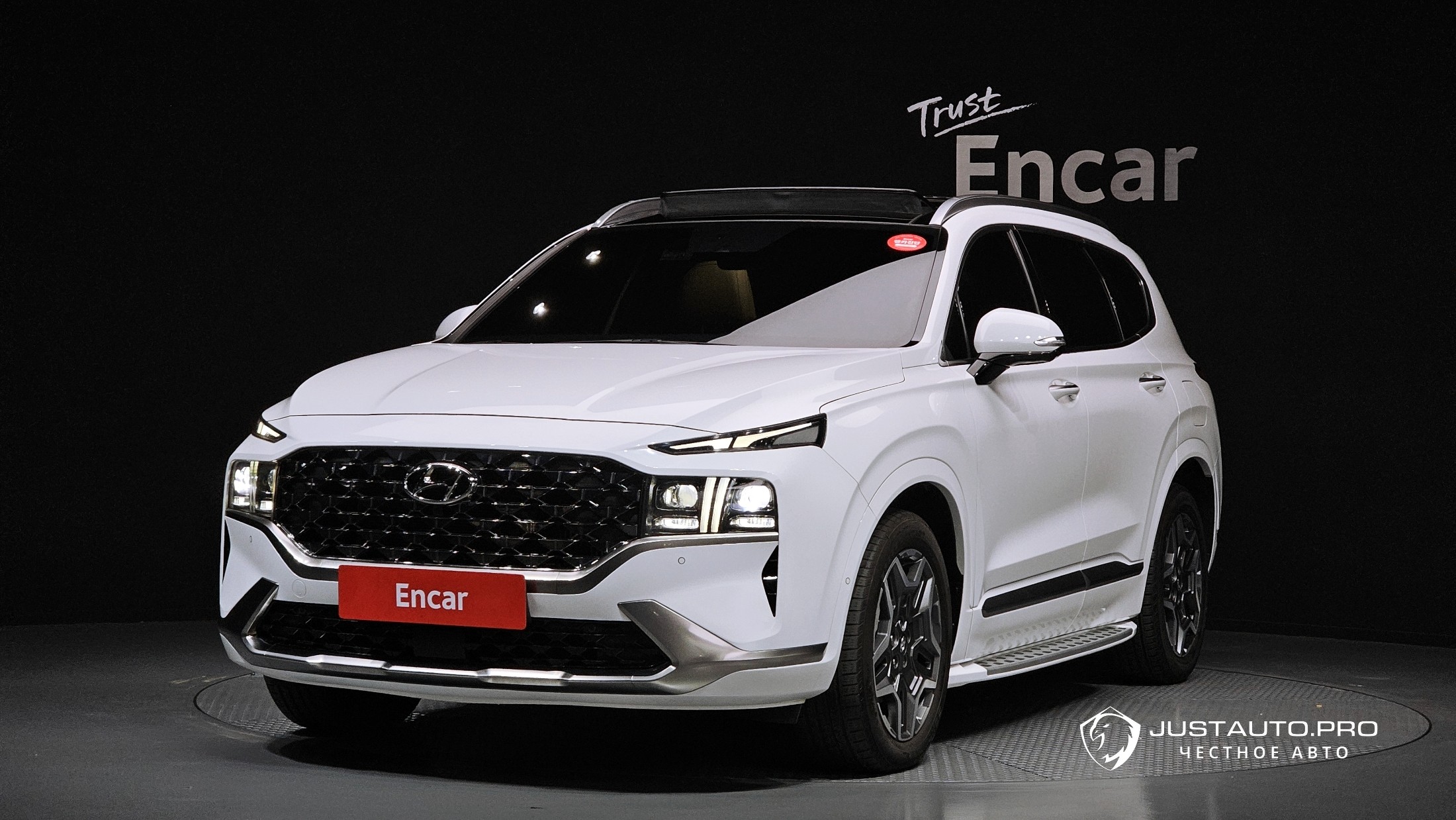 Автомобиль Hyundai Santafe