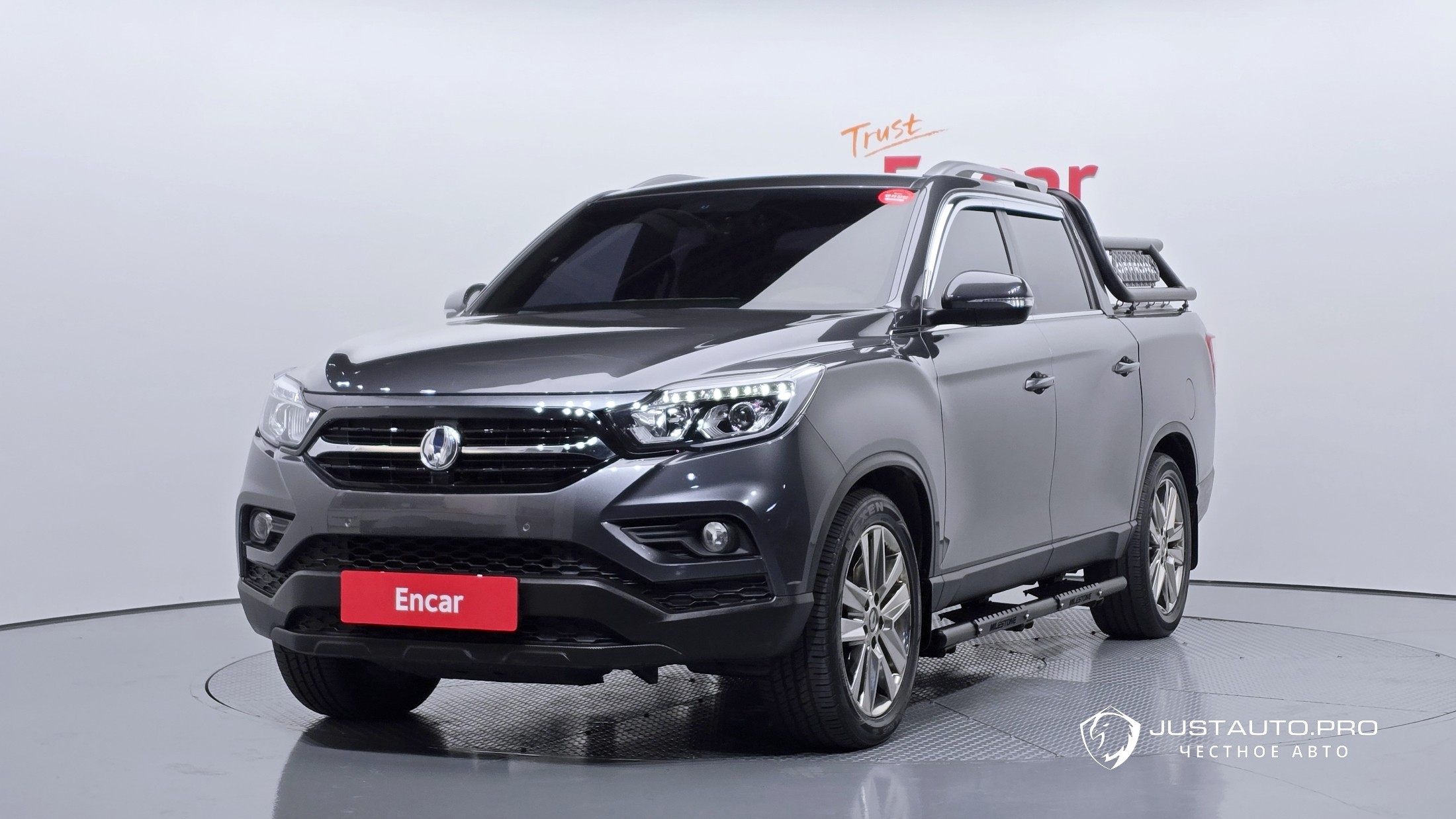 Автомобиль KG_Mobility_Ssangyong Rexton