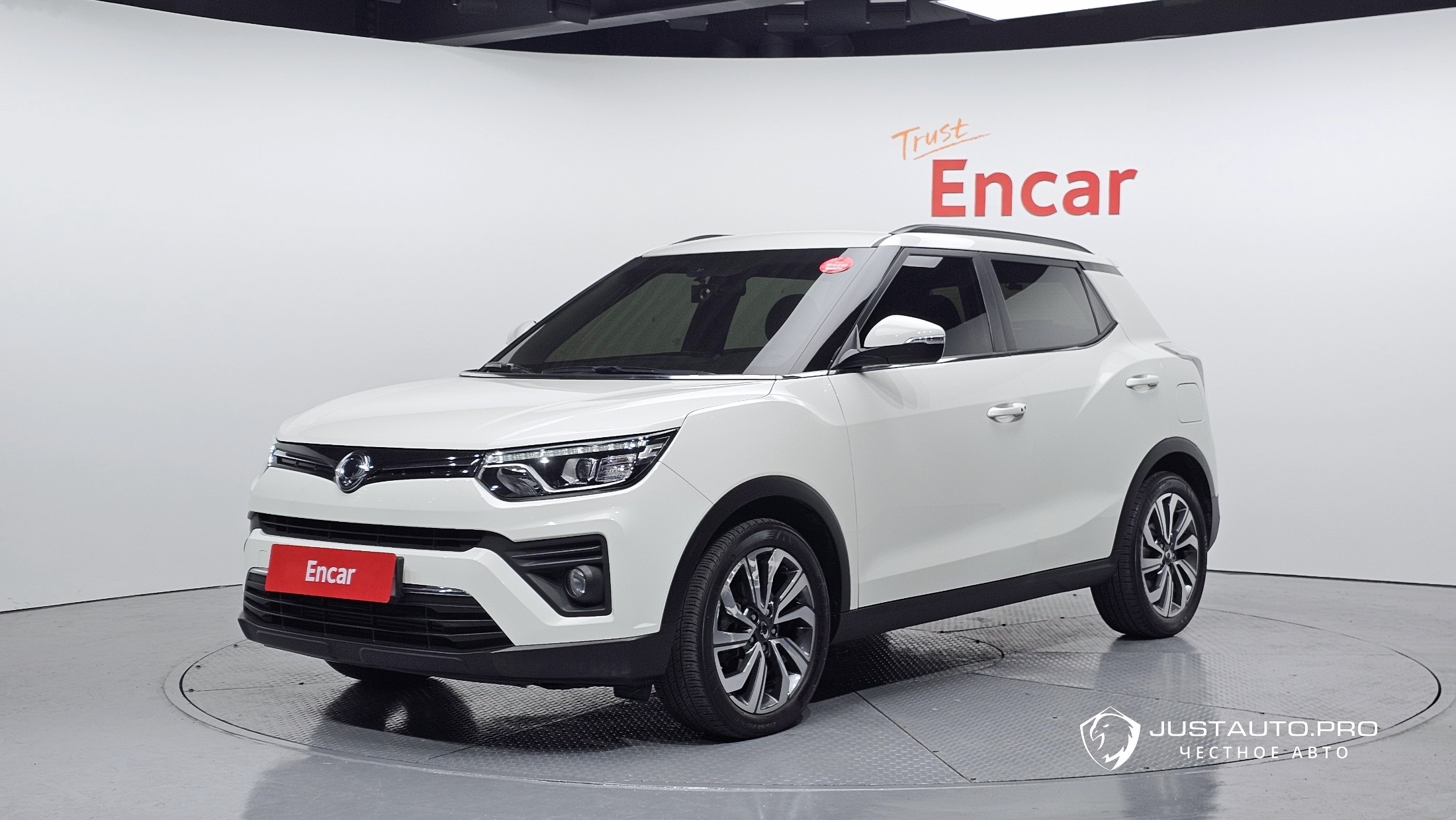 Автомобиль KG_Mobility_Ssangyong TIBOLI