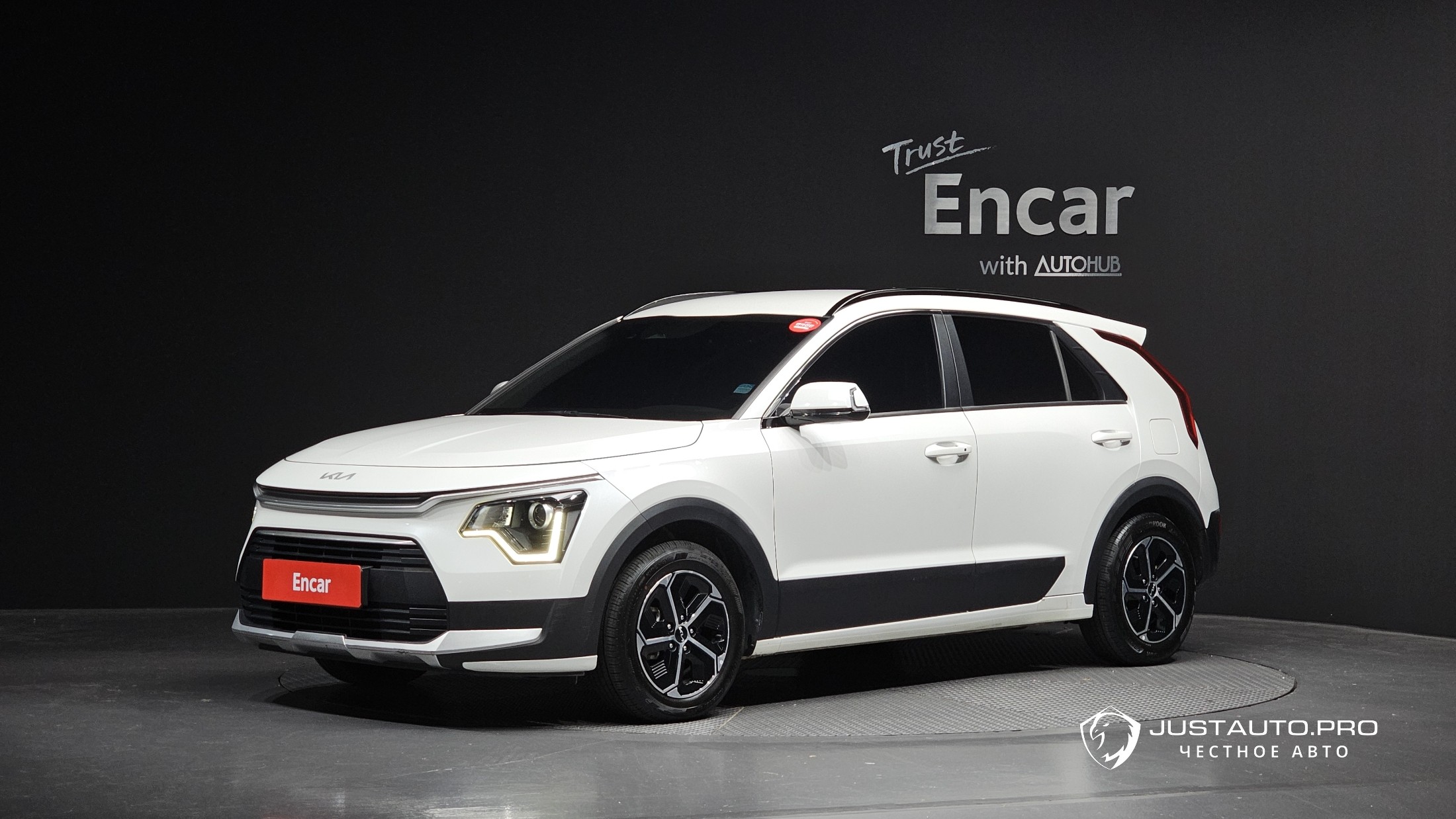 Автомобиль Kia Niro