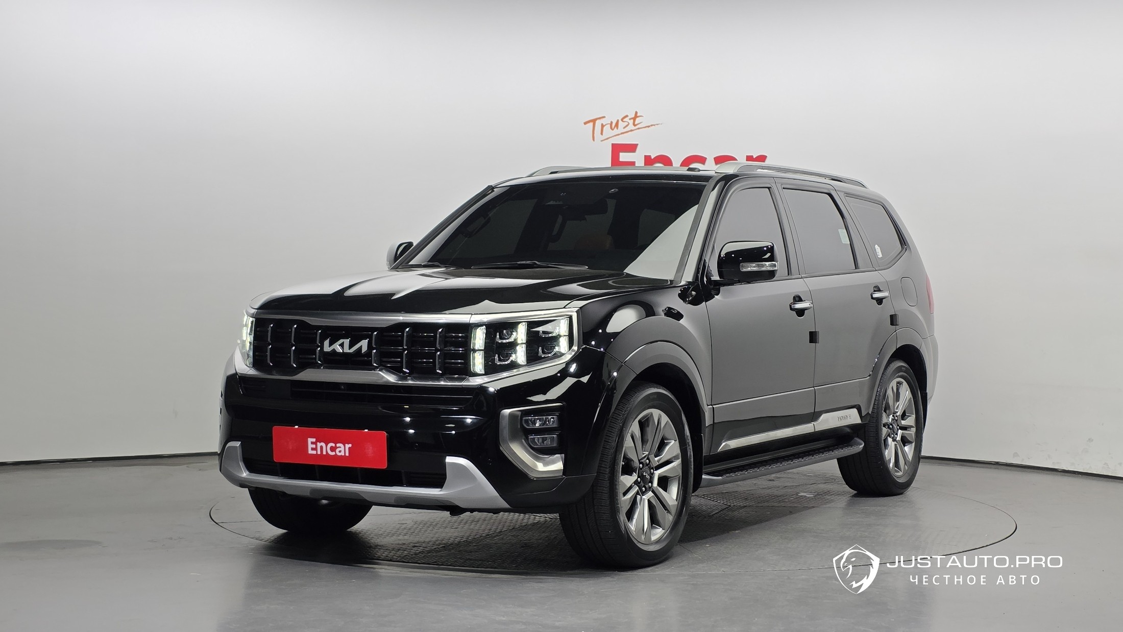 Автомобиль Kia Mohave