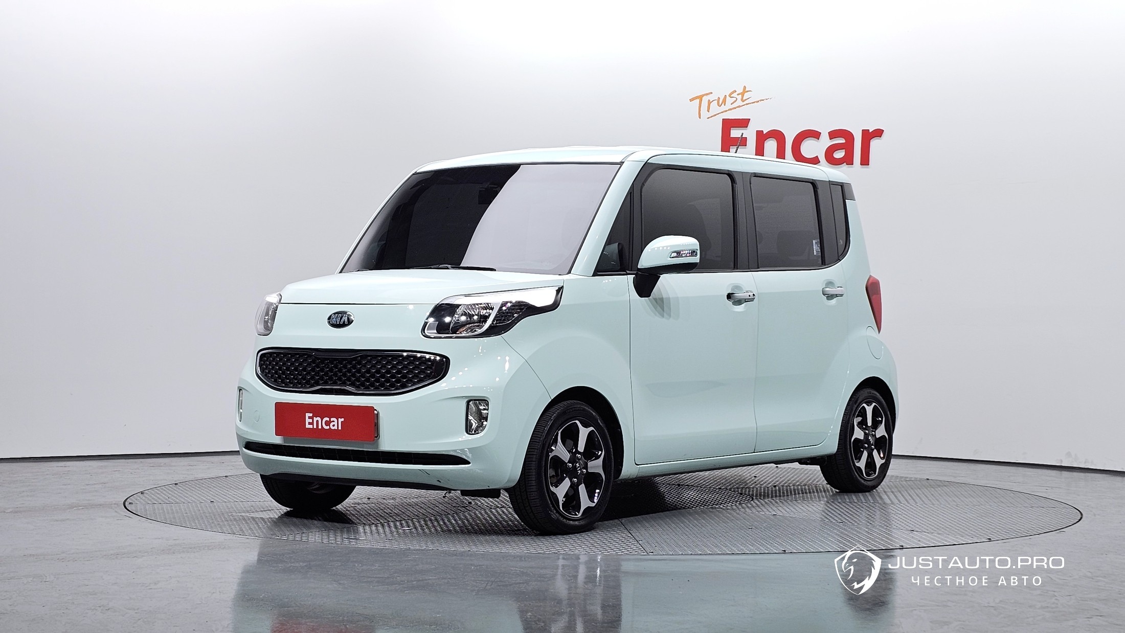 Автомобиль Kia RAY