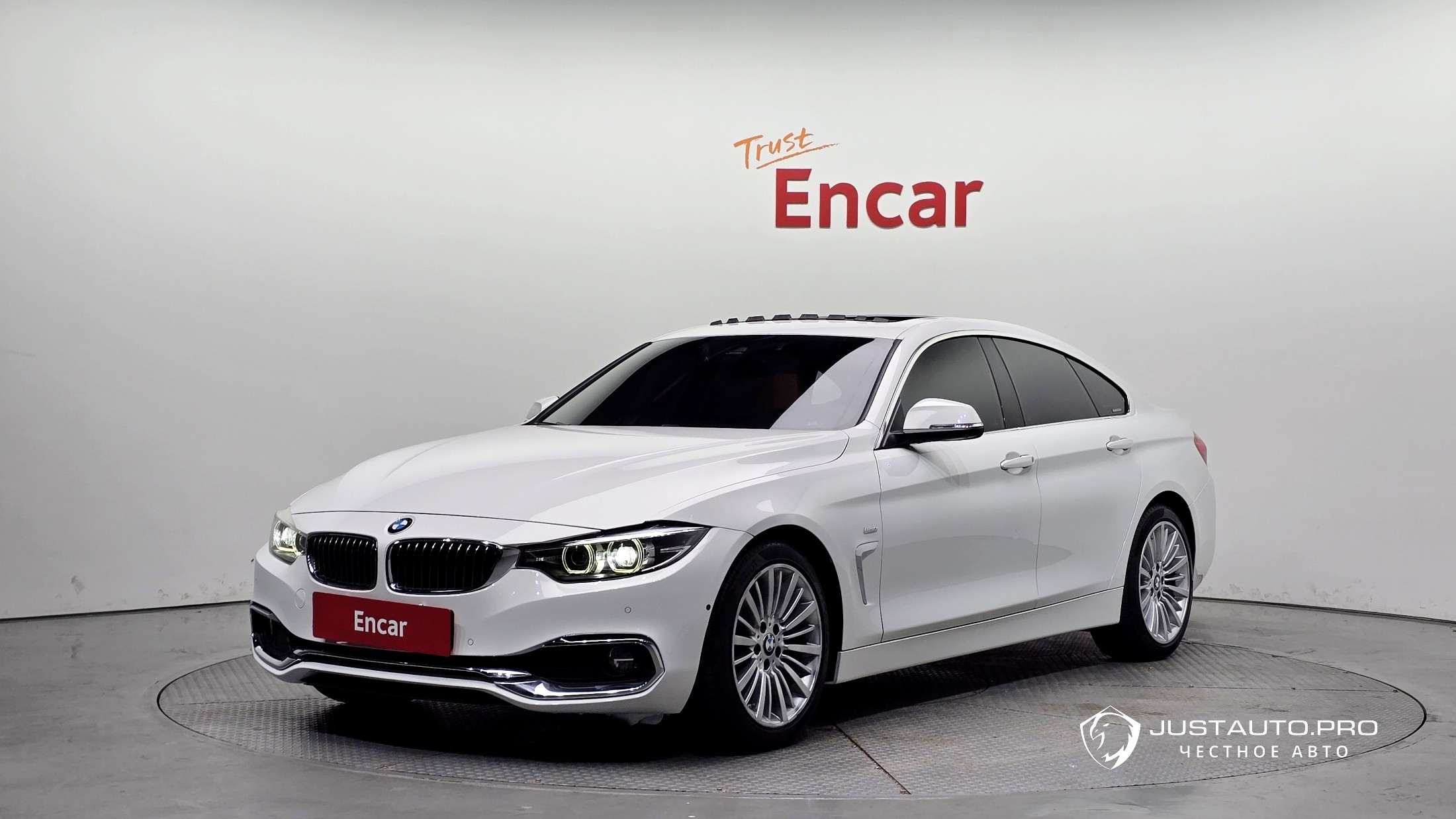 Автомобиль BMW 4-Series