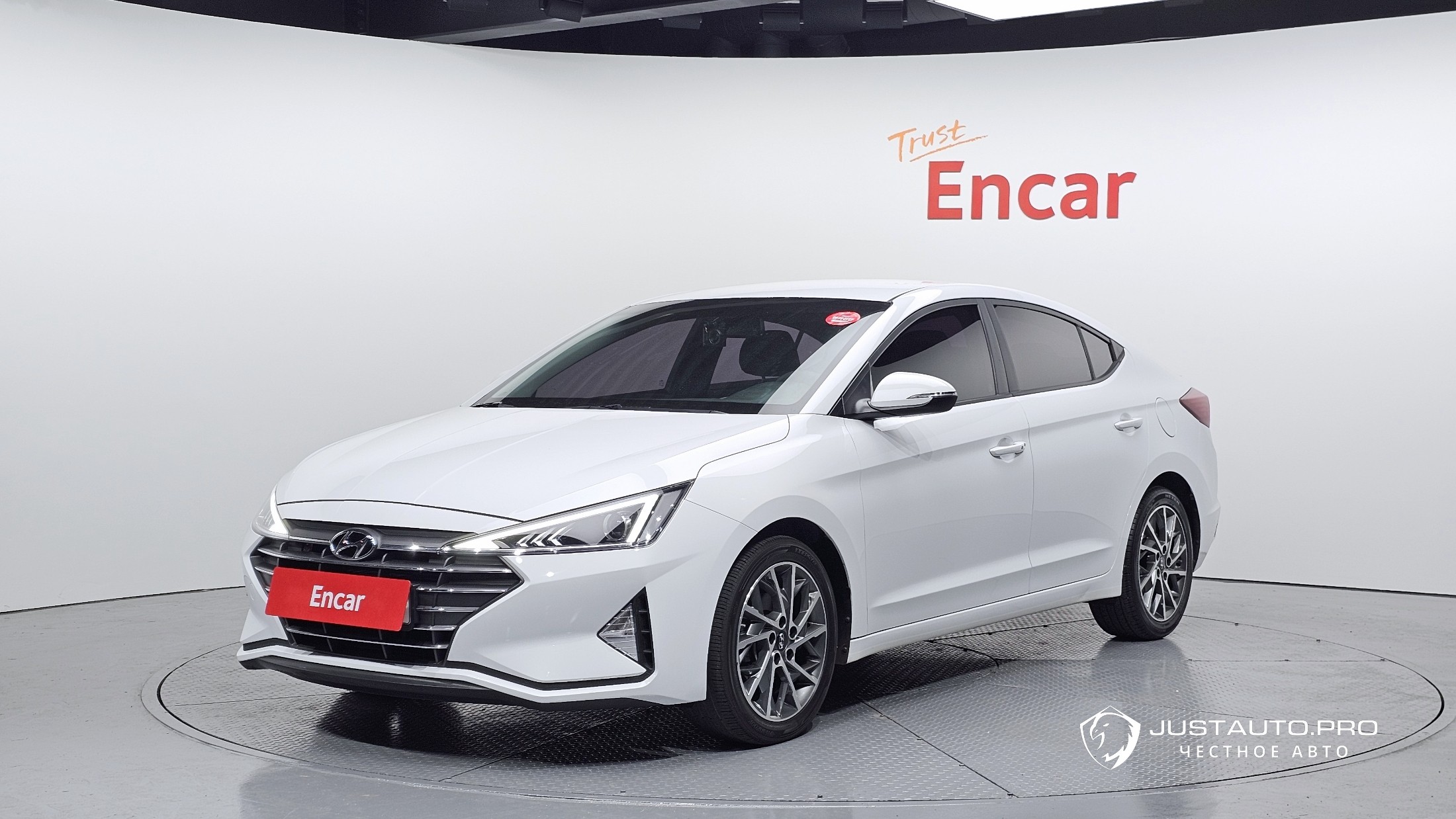 Автомобиль Hyundai AVANTE