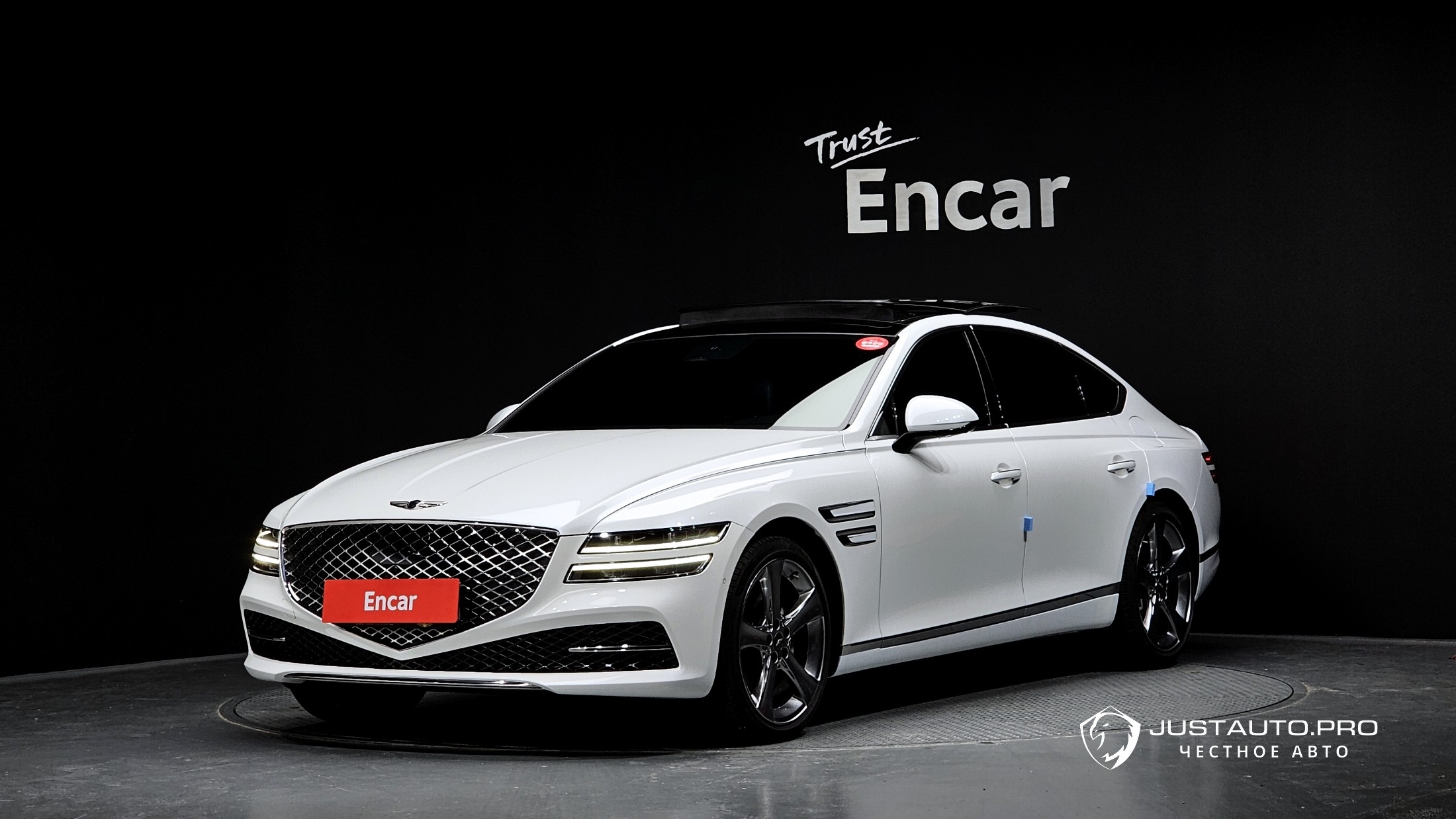 Автомобиль Genesis G80