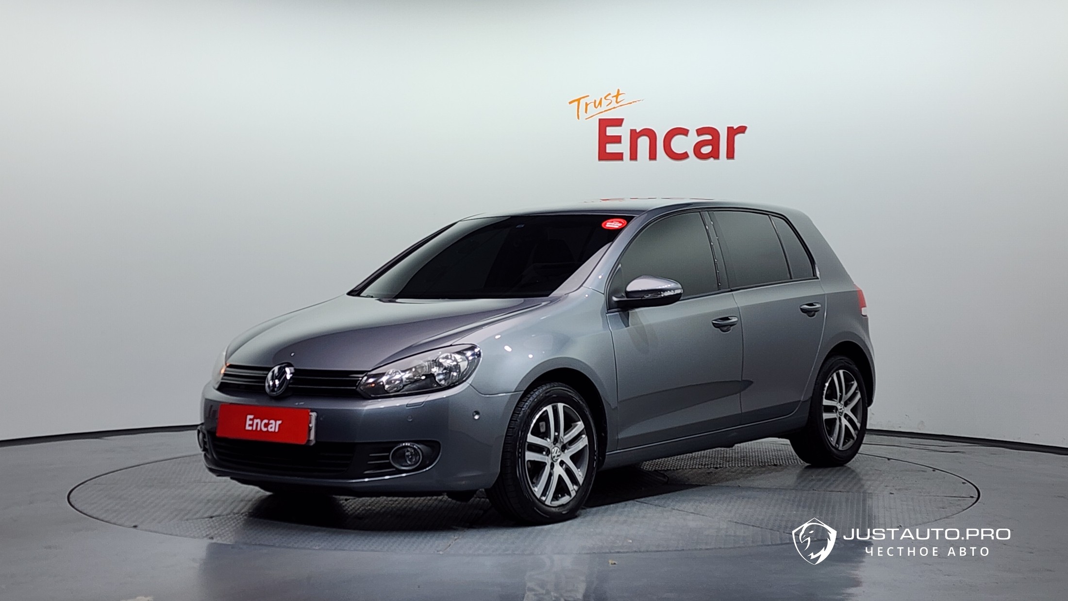 Автомобиль Volkswagen Golf