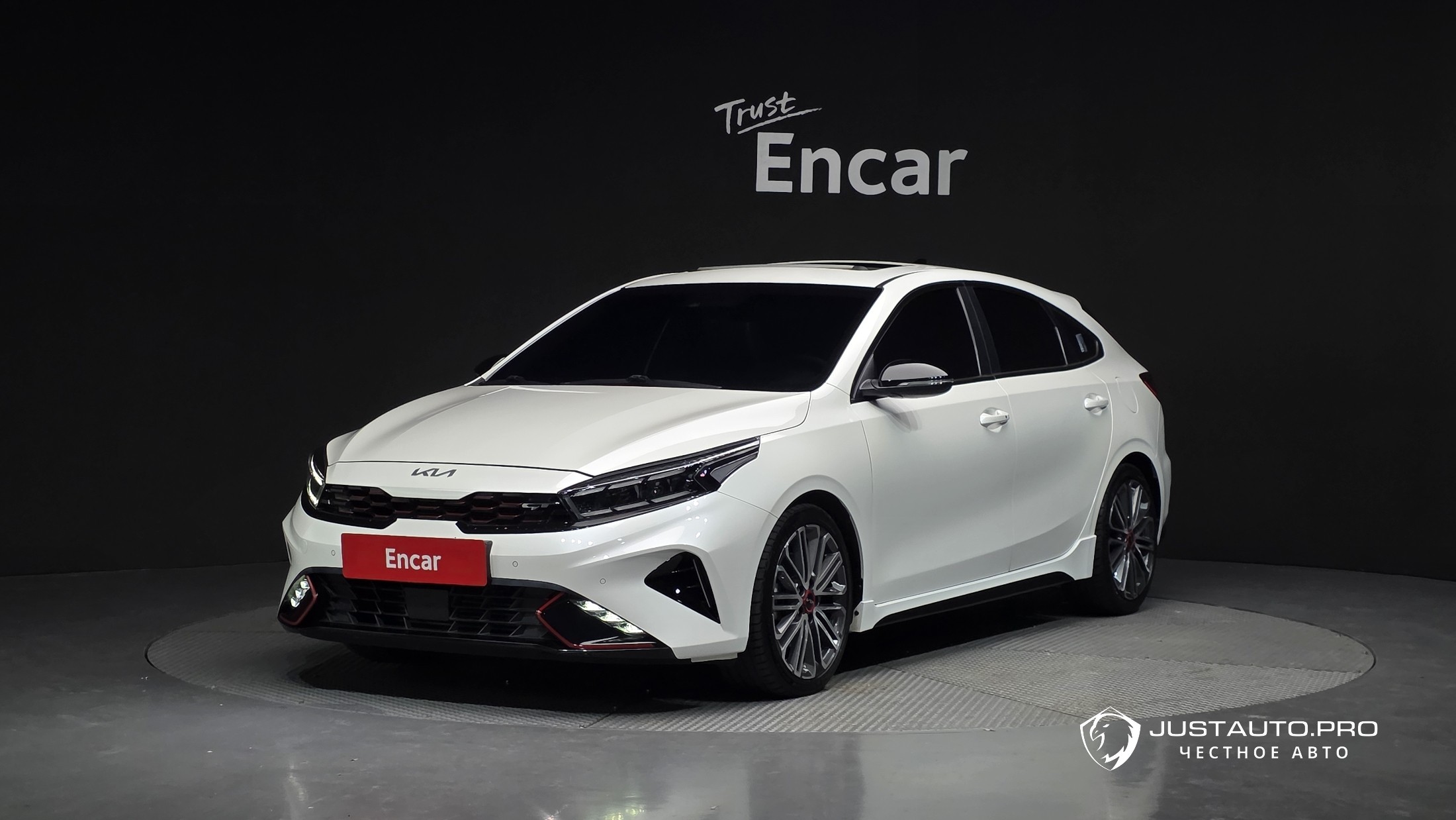 Автомобиль Kia K3