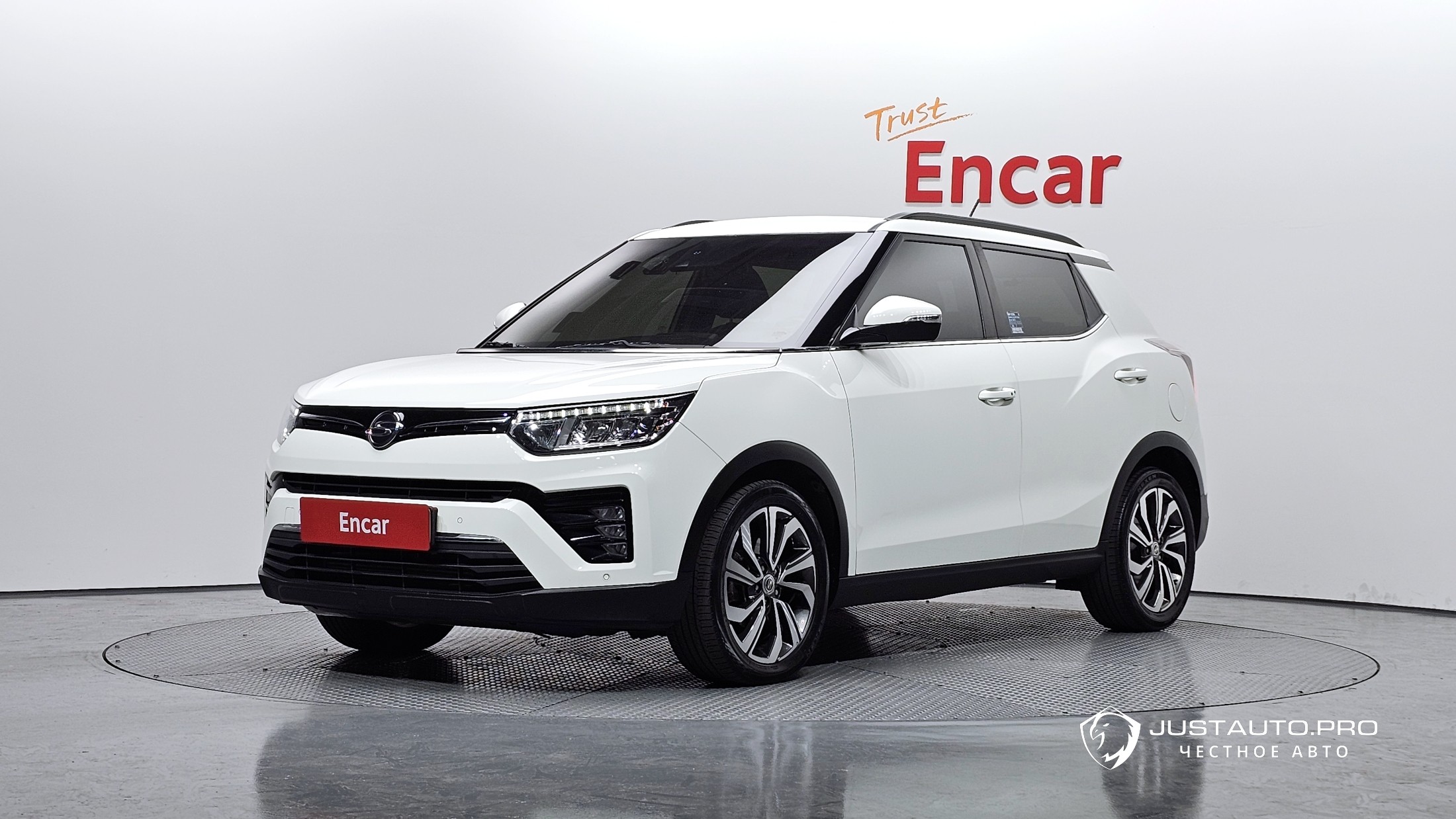 Автомобиль KG_Mobility_Ssangyong TIBOLI