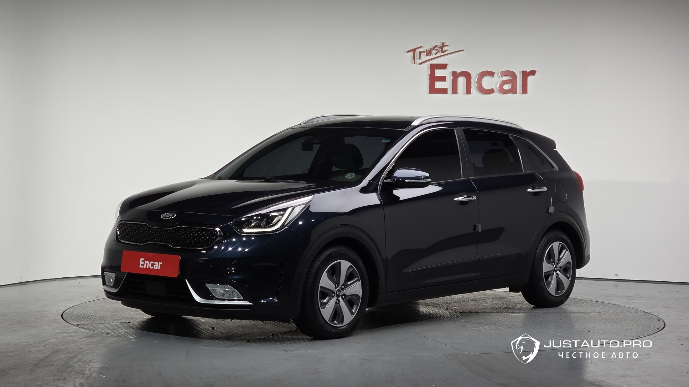 Автомобиль Kia Niro