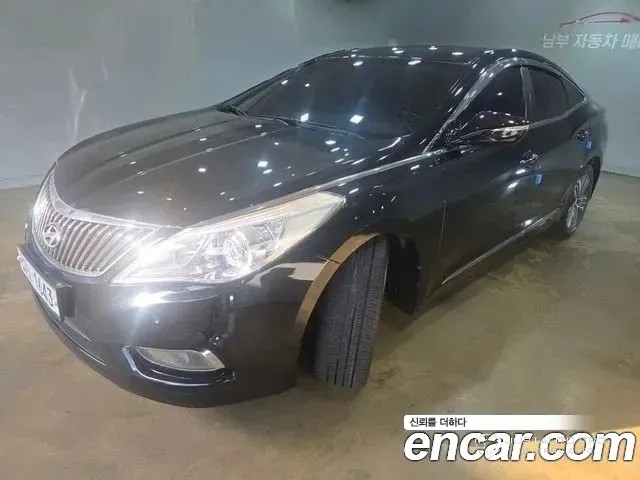 Автомобиль Hyundai Grandeur