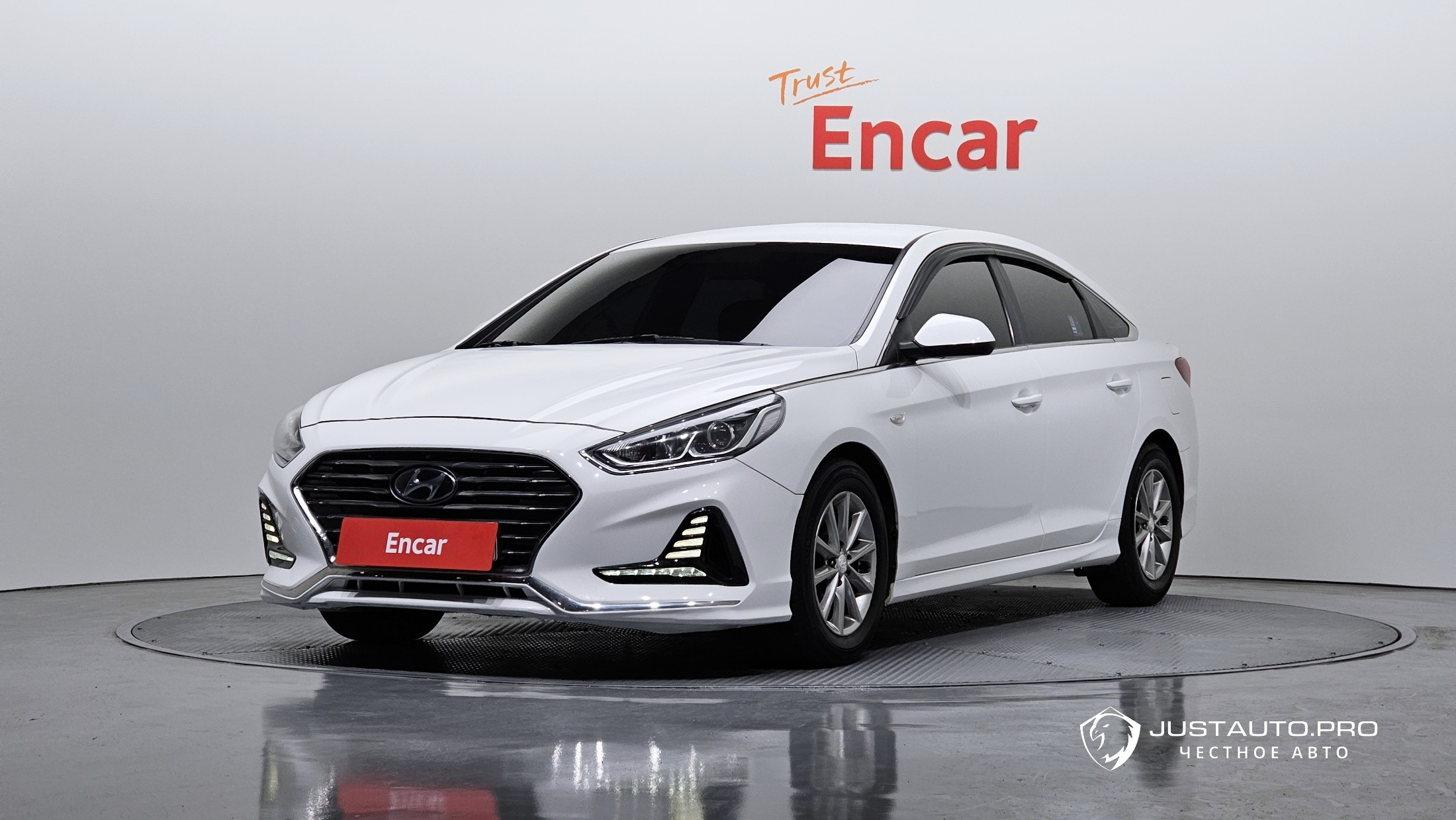 Автомобиль Hyundai Sonata